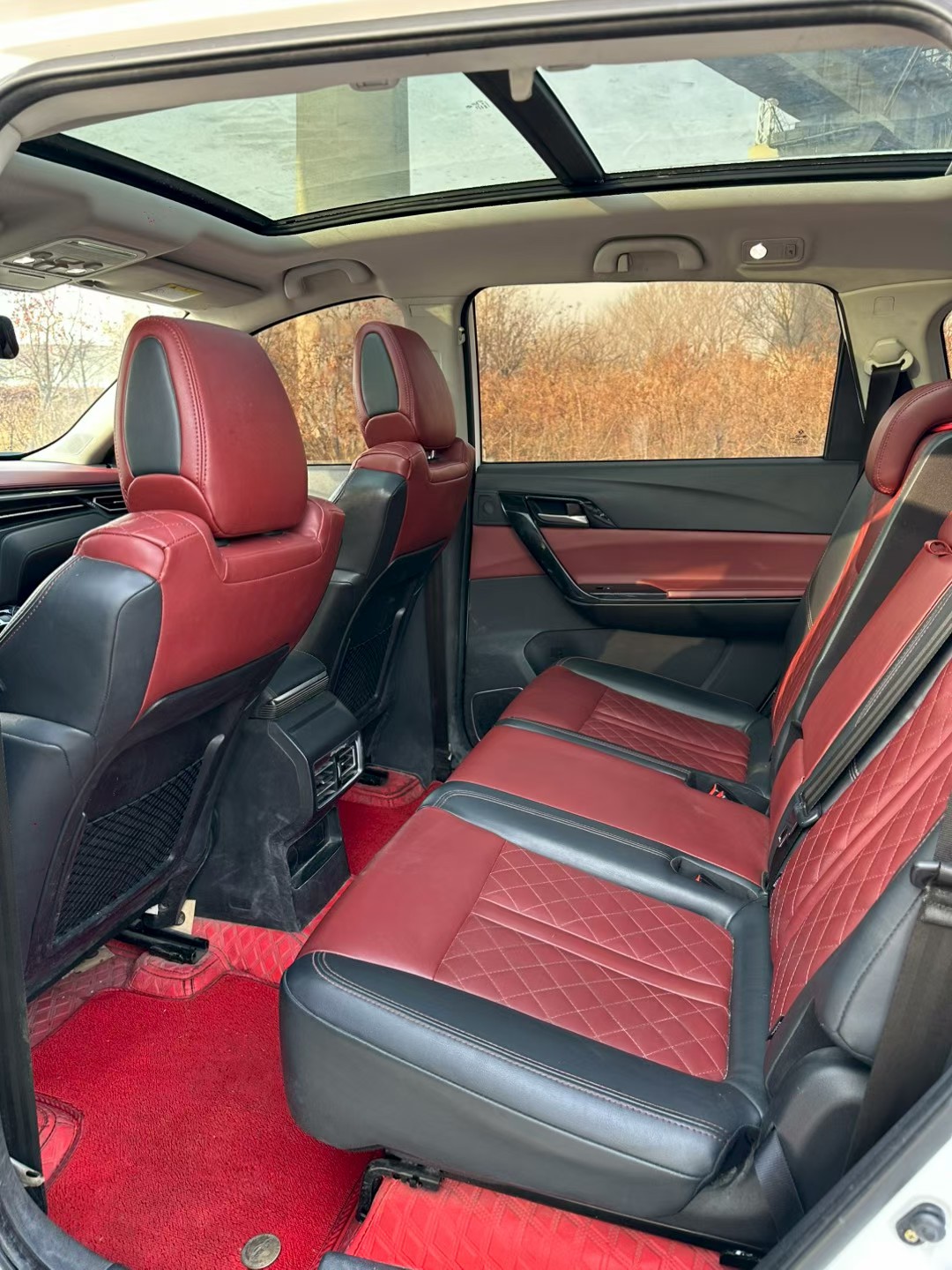 Forthing T5 L 2019 #7 Forthing T5 L 2019 car image #7