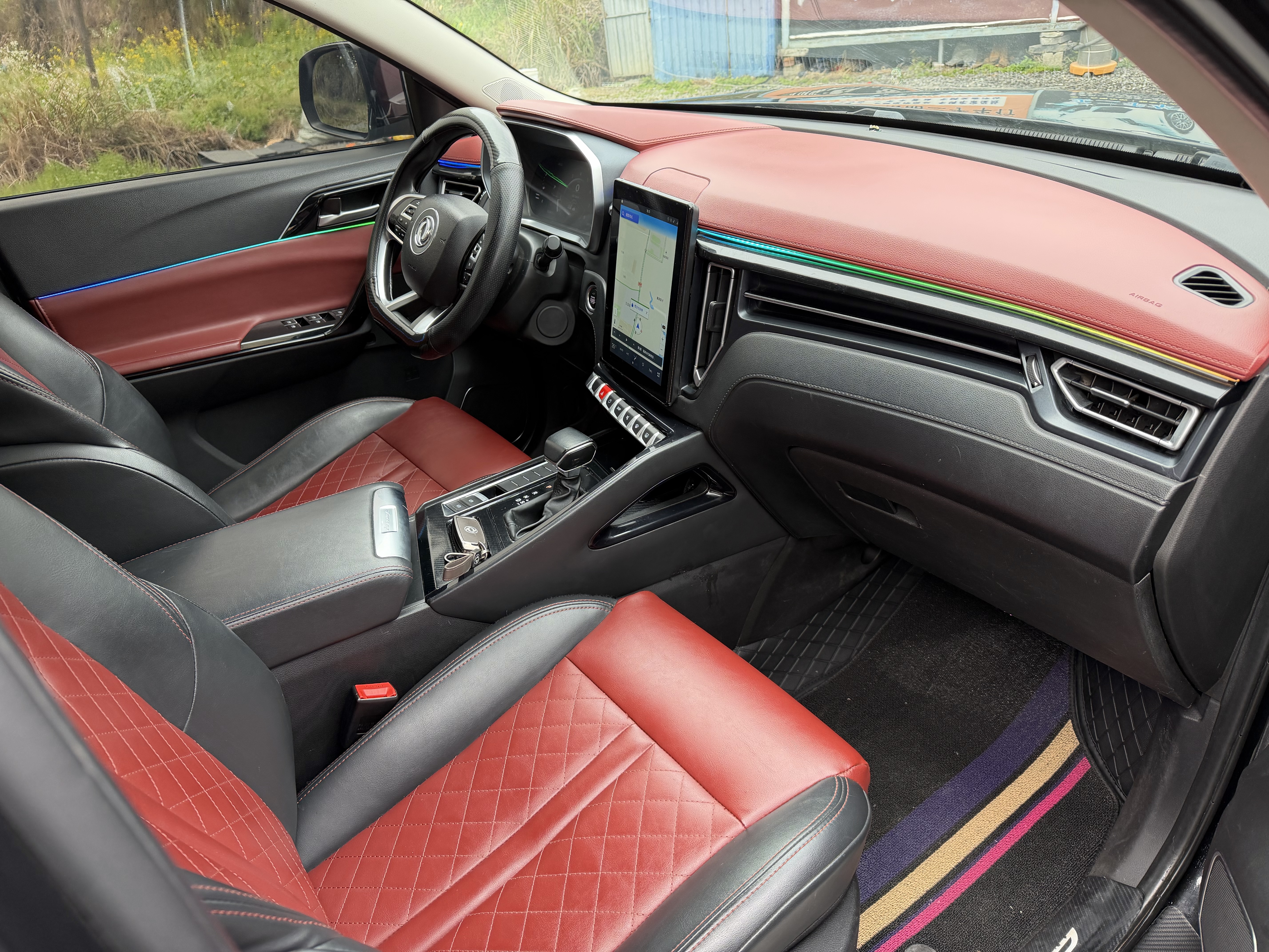 T5 L 2019 car image #7