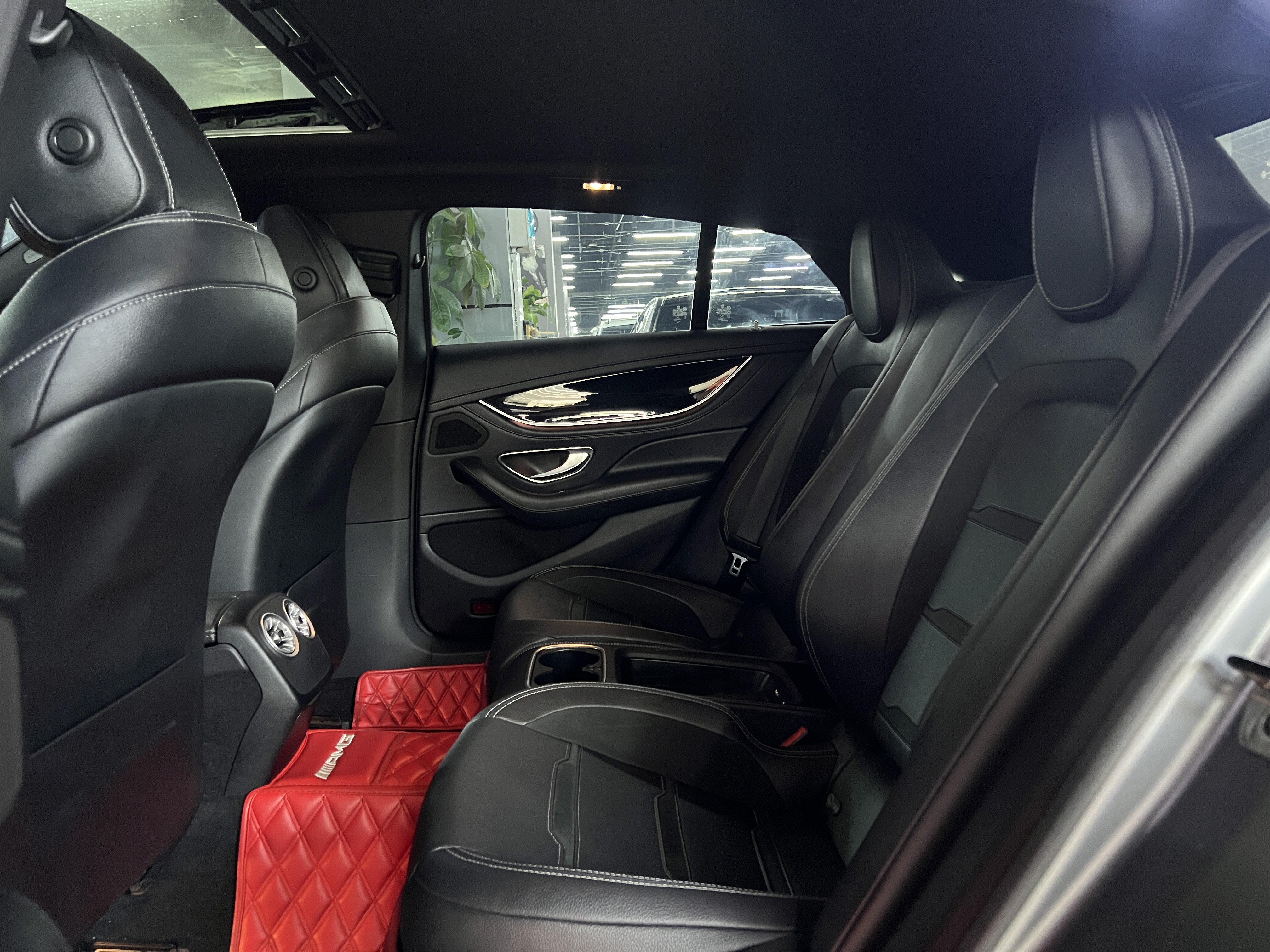 Mercedes-Benz AMG GT 2019 imagen de coche #7