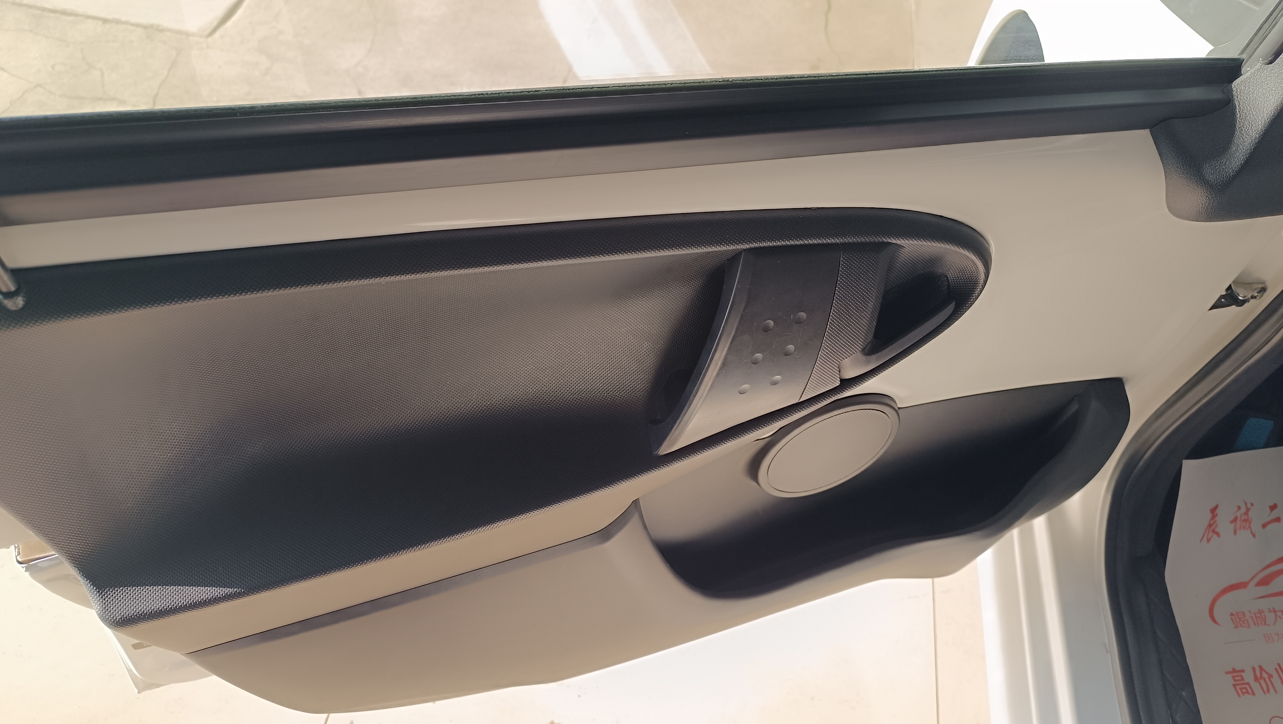 BYD e1 2020 #7 BYD e1 2020 car image #7