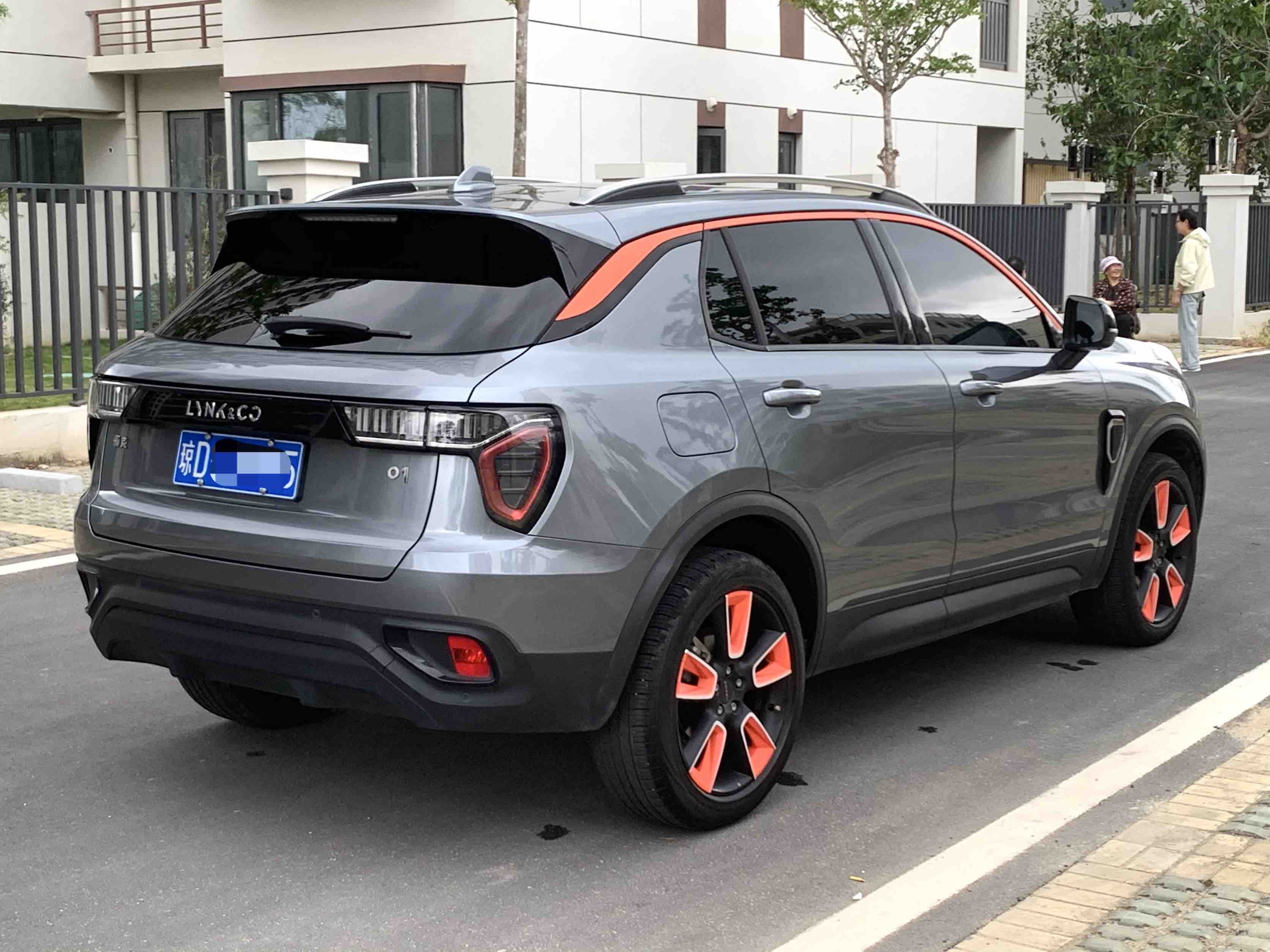 Lynk & Co 2020 car image #7