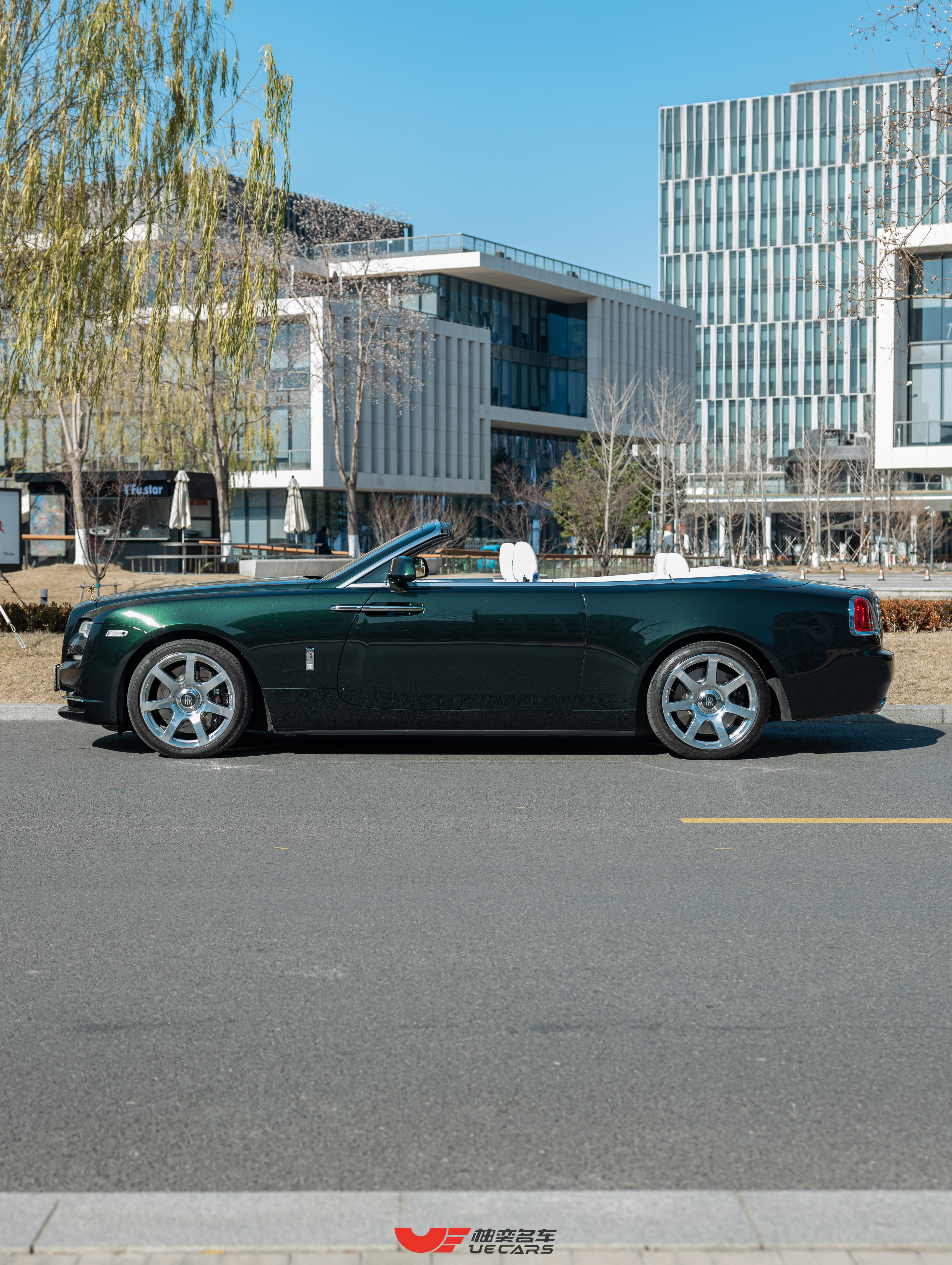 劳斯莱斯 曜影 2019 汽车图片 #7