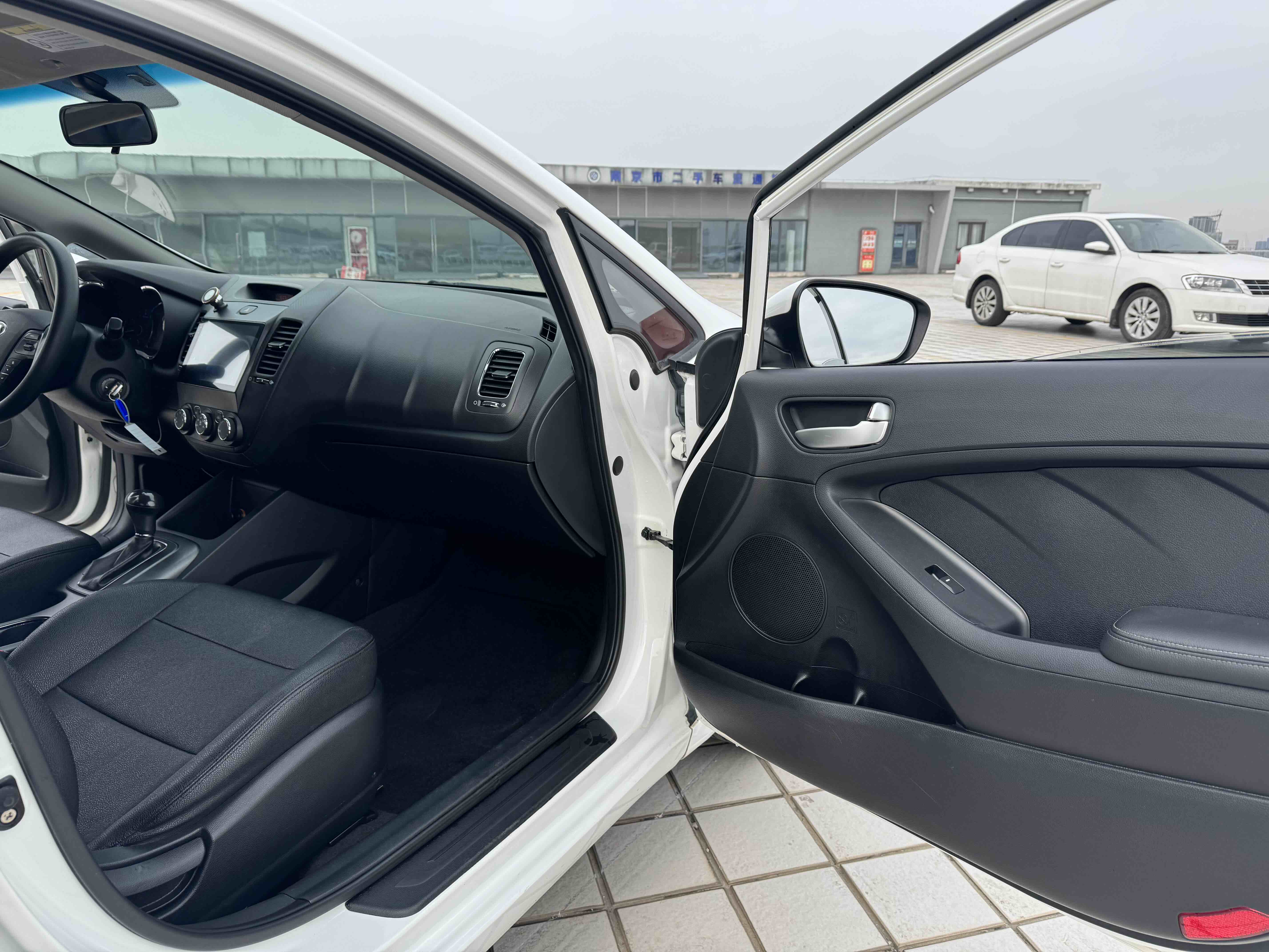 Kia K3 2016 #7 Kia K3 2016 car image #7