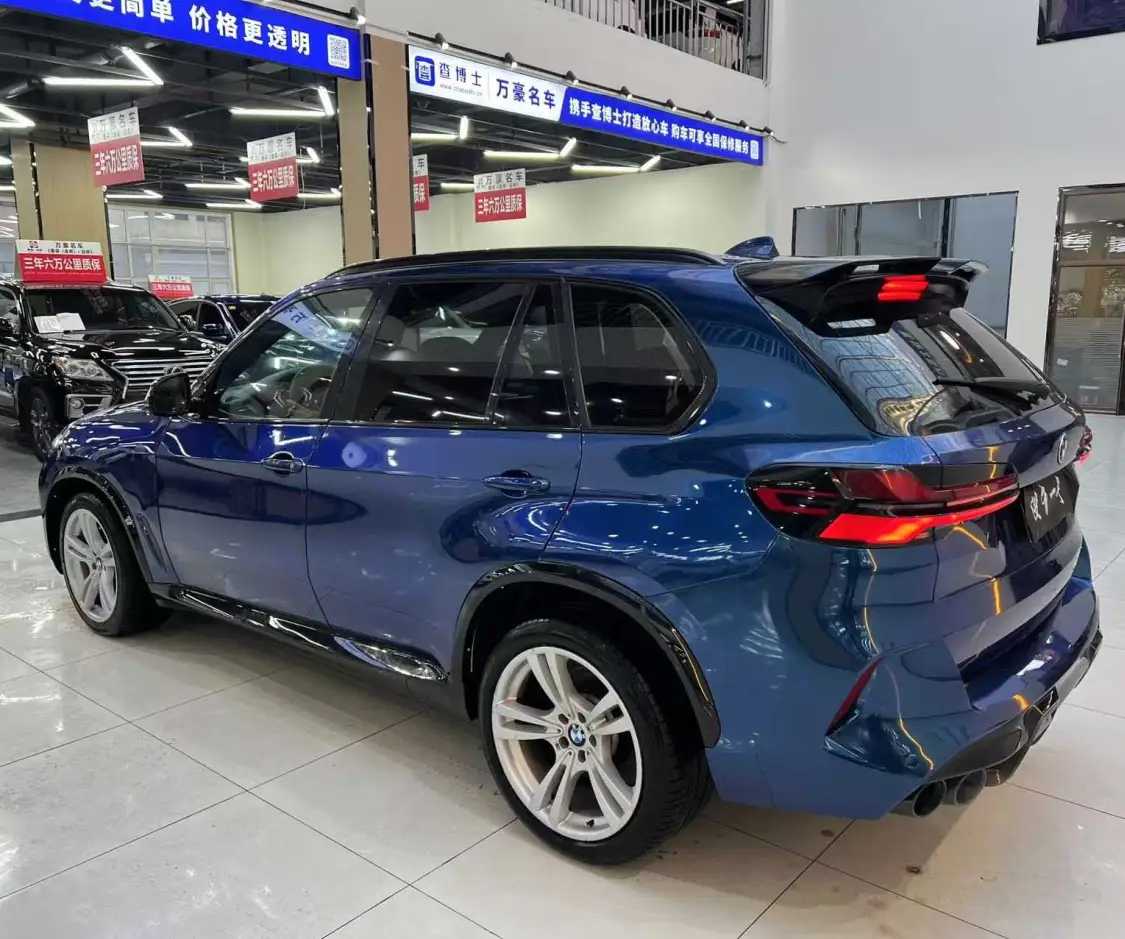 BMW X5 M 2013 #7 BMW X5 M 2013 car image #7