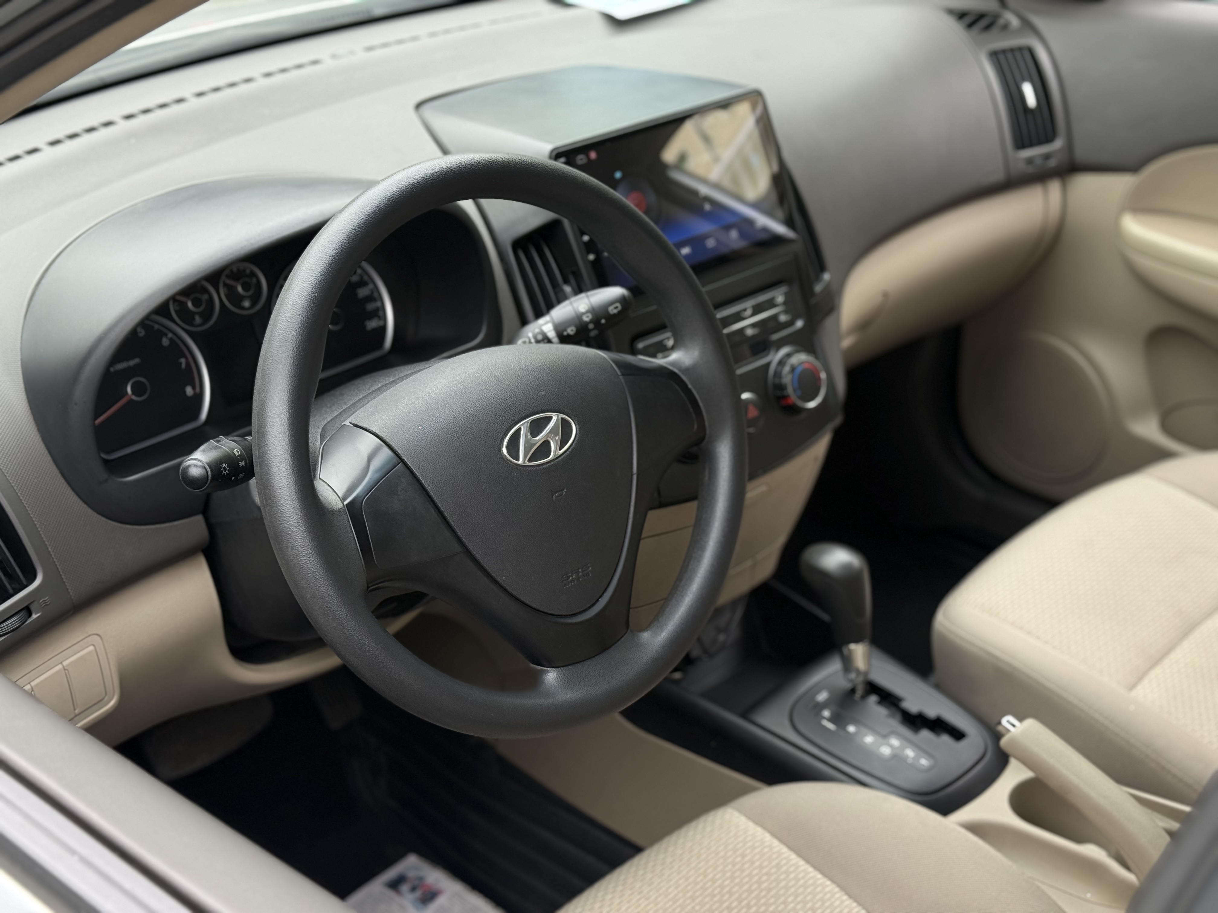 Hyundai i30 2010 car image #7