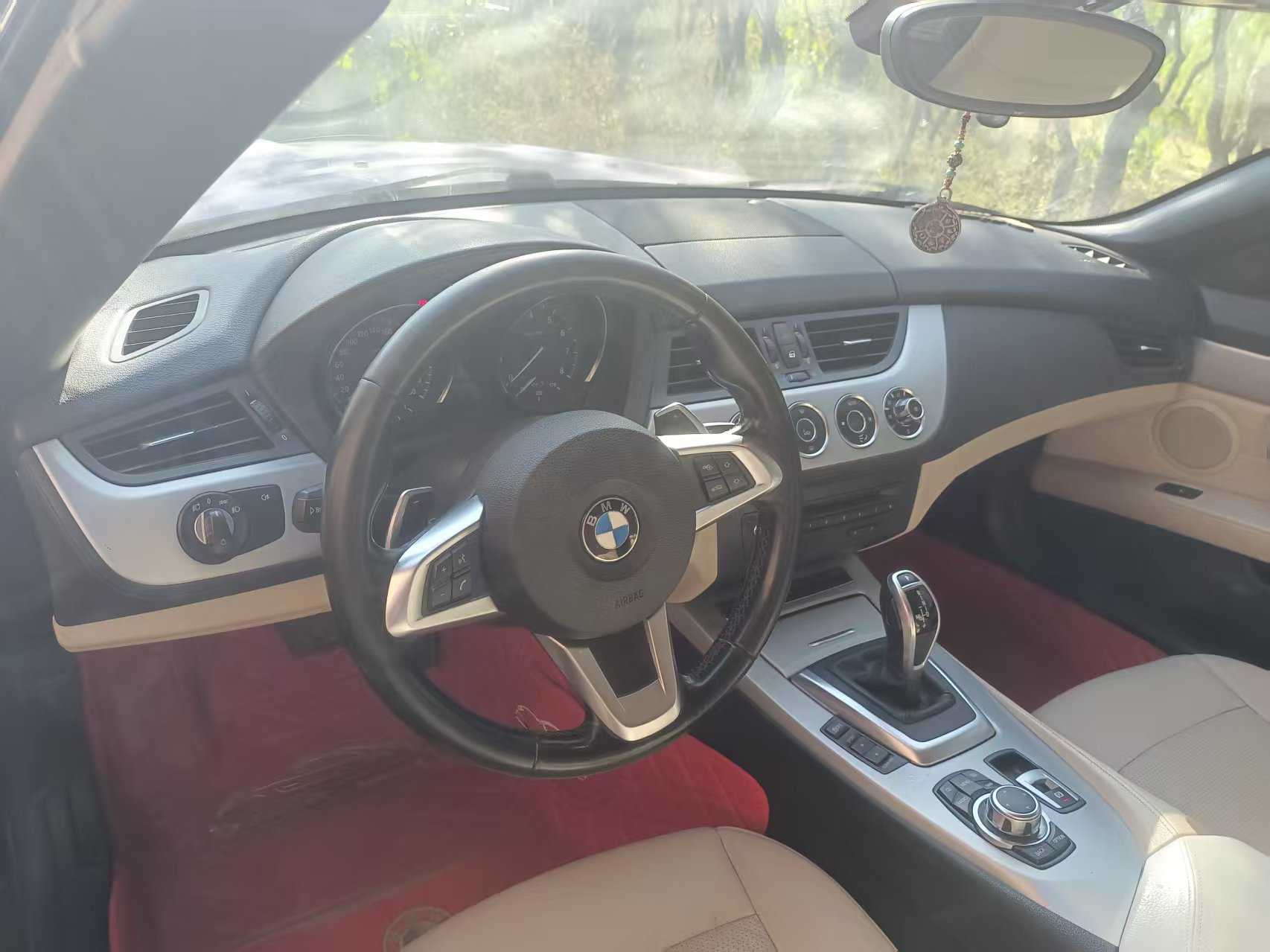 BMW Z4 2012 car image #7