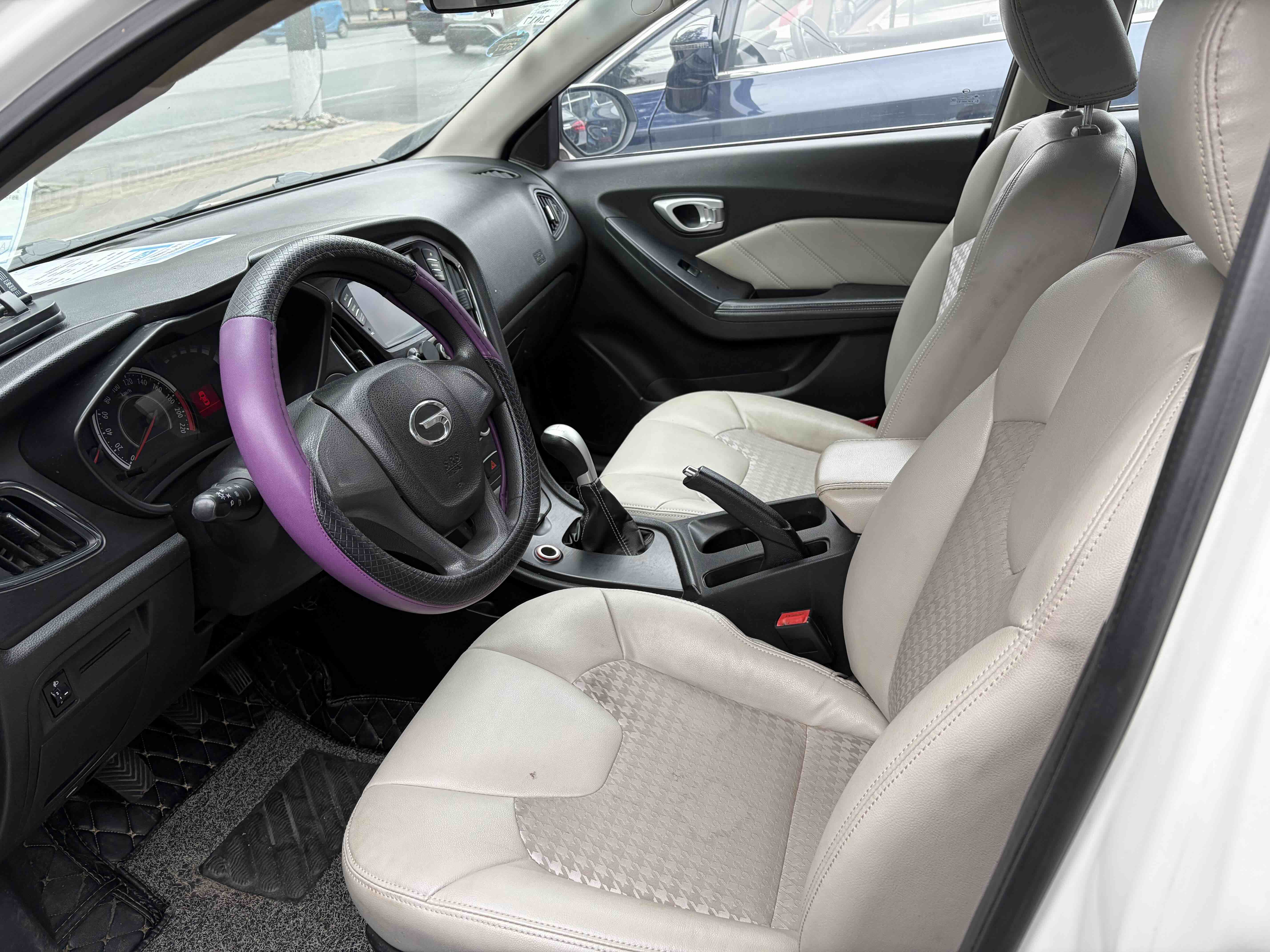 GAC Trumpchi GA3S 2015 #7 GAC Trumpchi GA3S 2015 car image #7