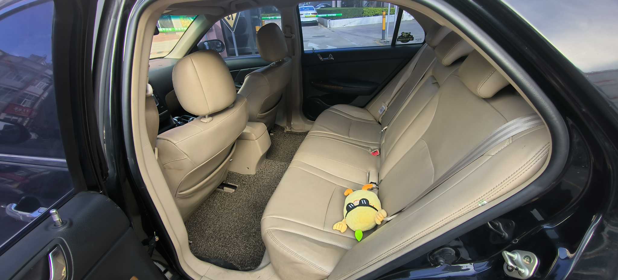 BYD G6 2013 imagen de coche #7