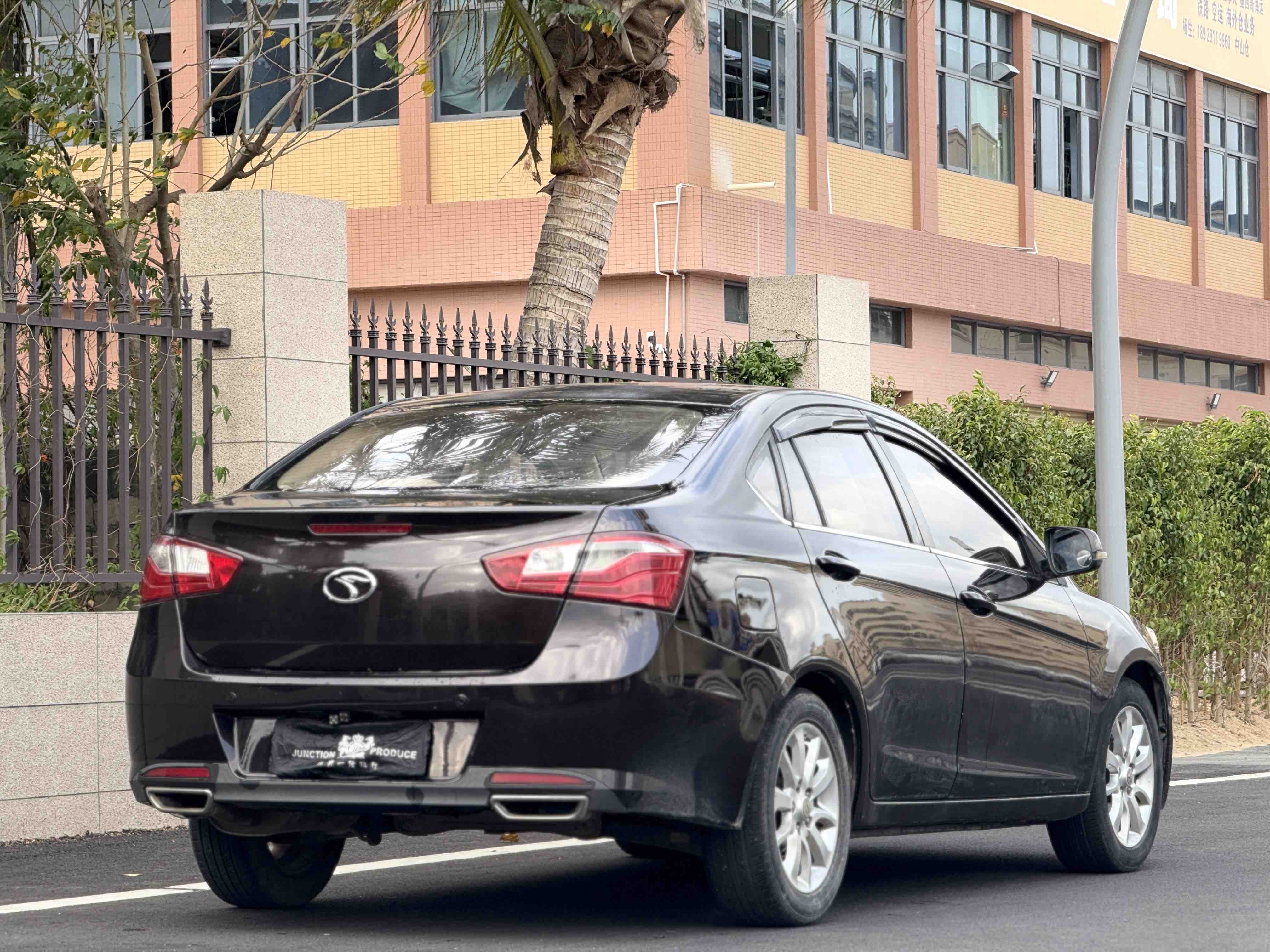 Soueast V5 Lingzhi 2013 car image #7