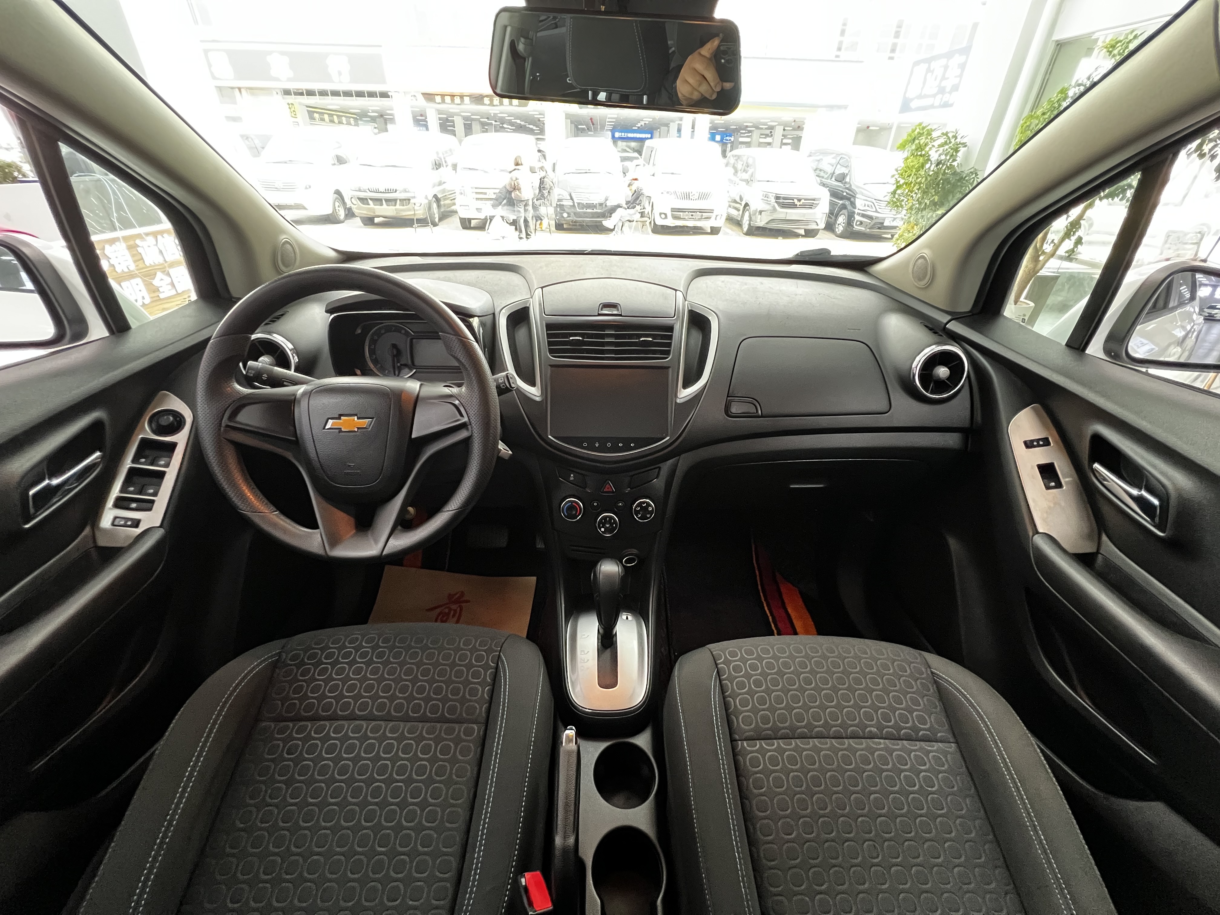 Chevrolet Tracker 2015 car image #7
