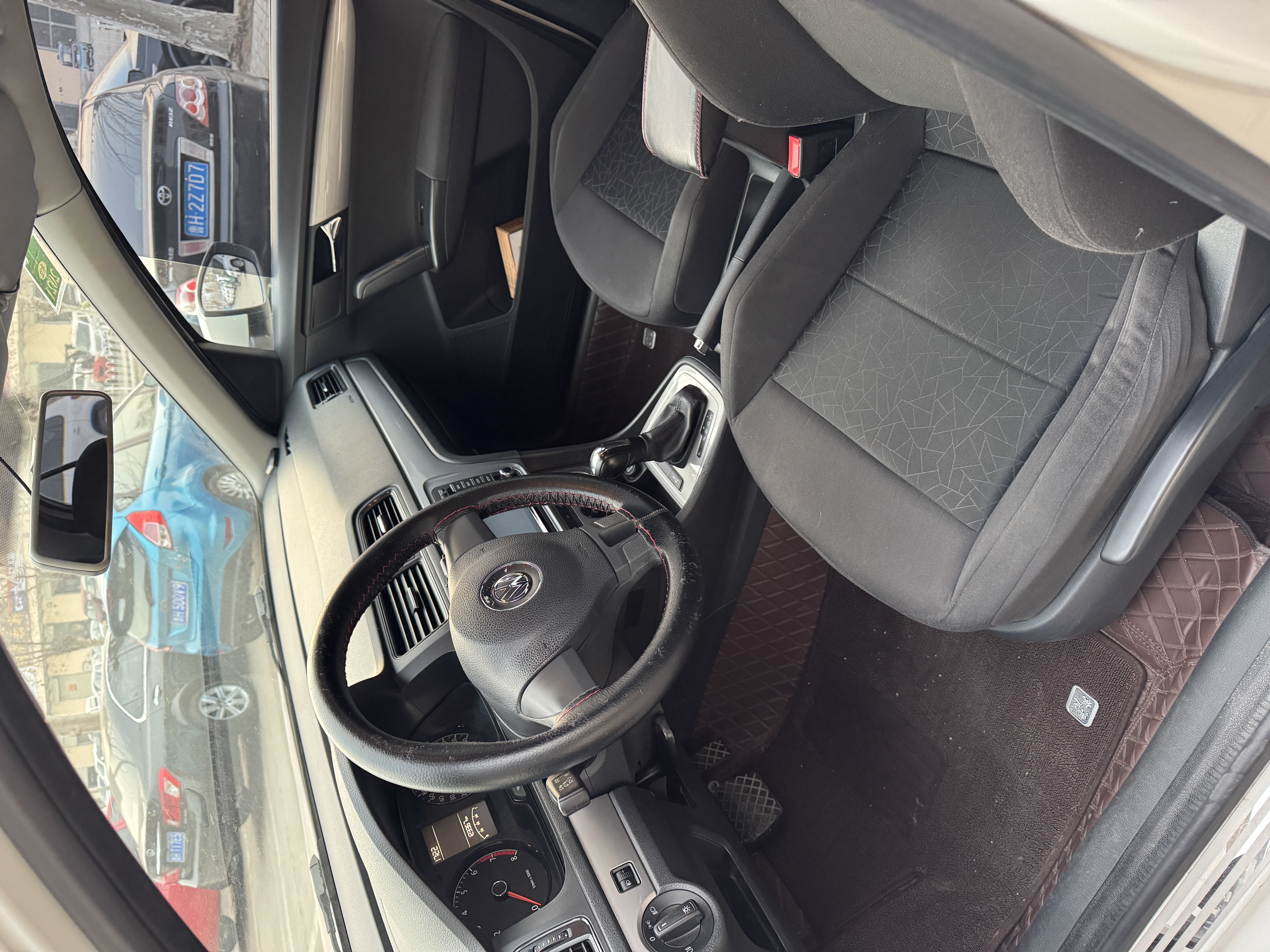 Volkswagen Lavida 2014 car image #7