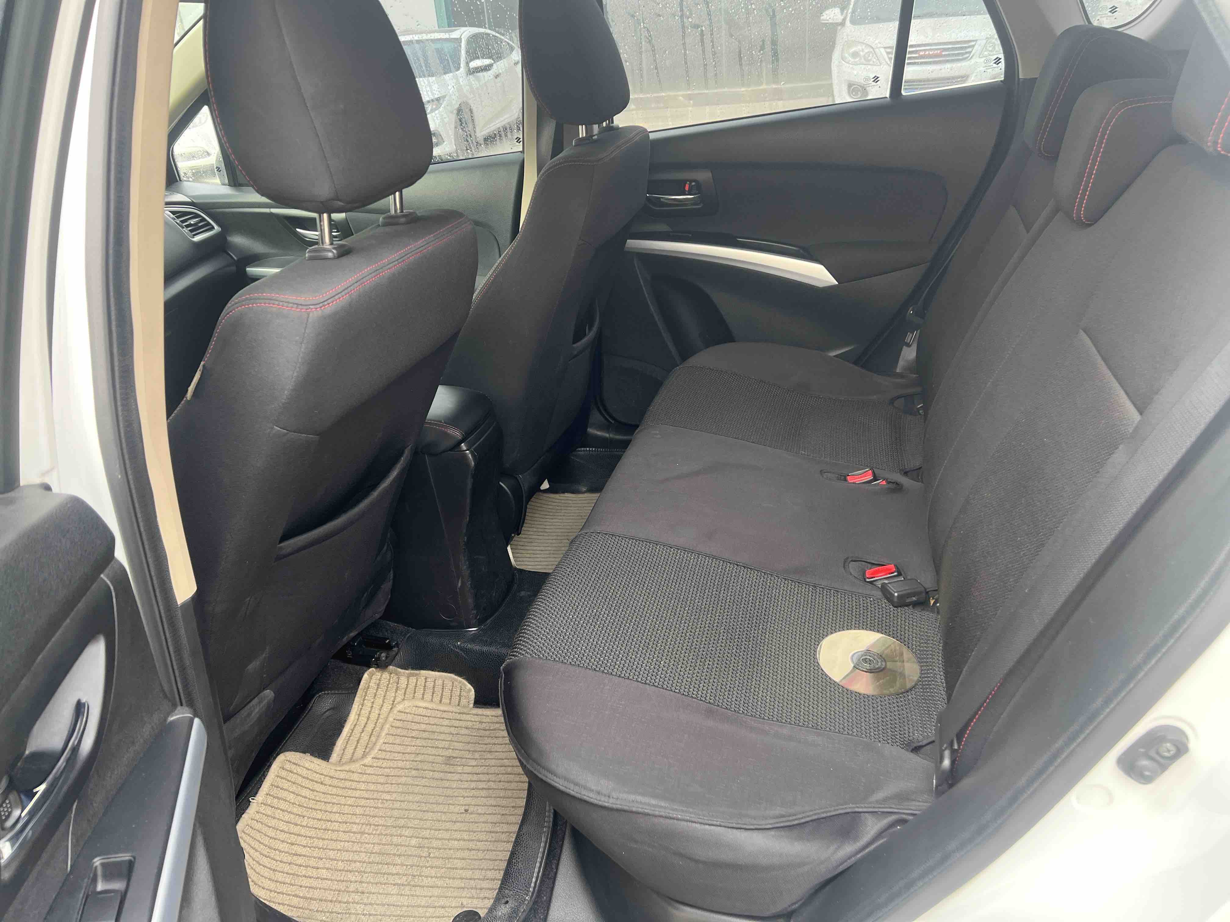 Suzuki S-Cross 2014 صورة سيارة #7