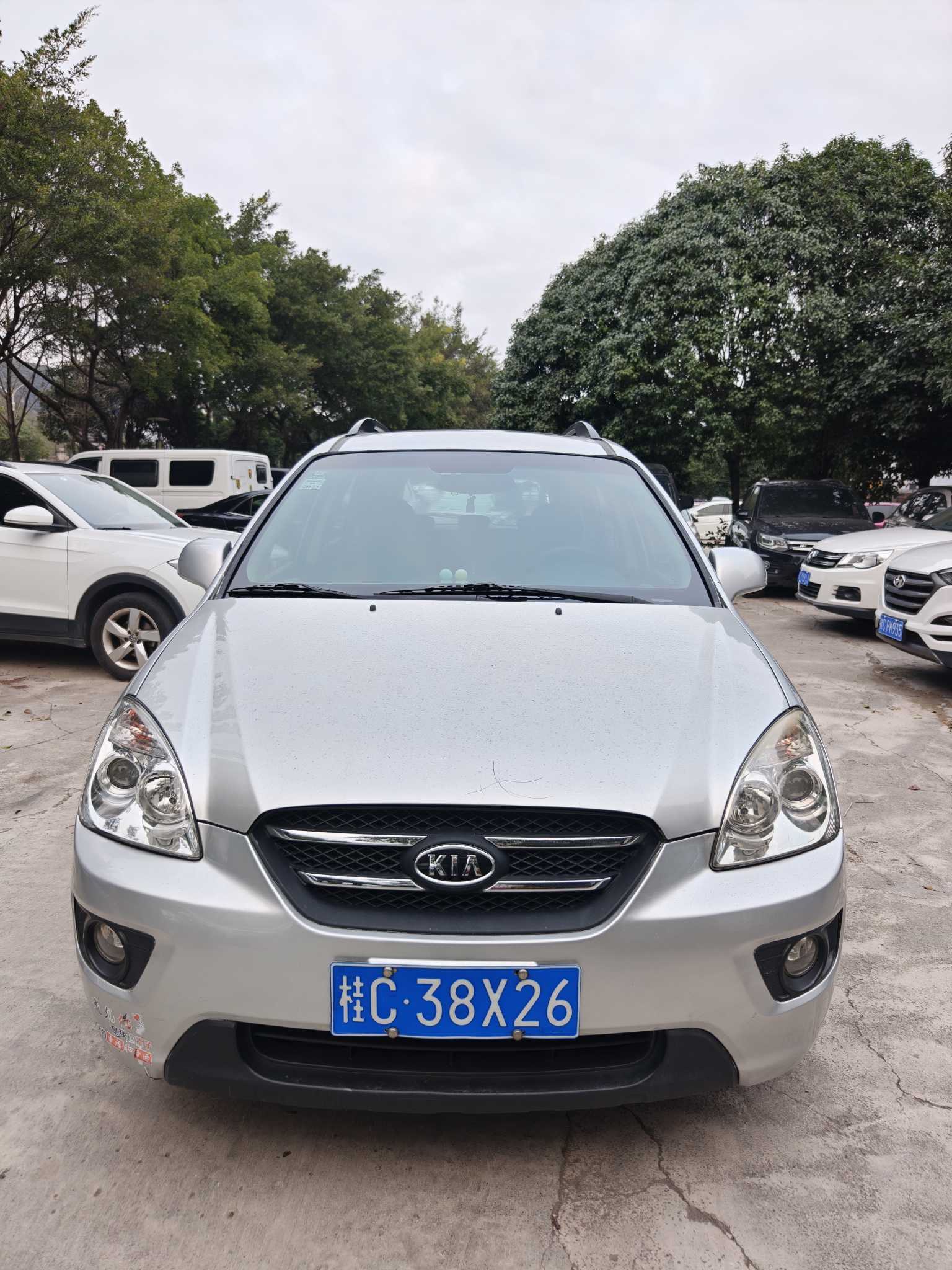 起亚 佳乐 2009 汽车图片 #7