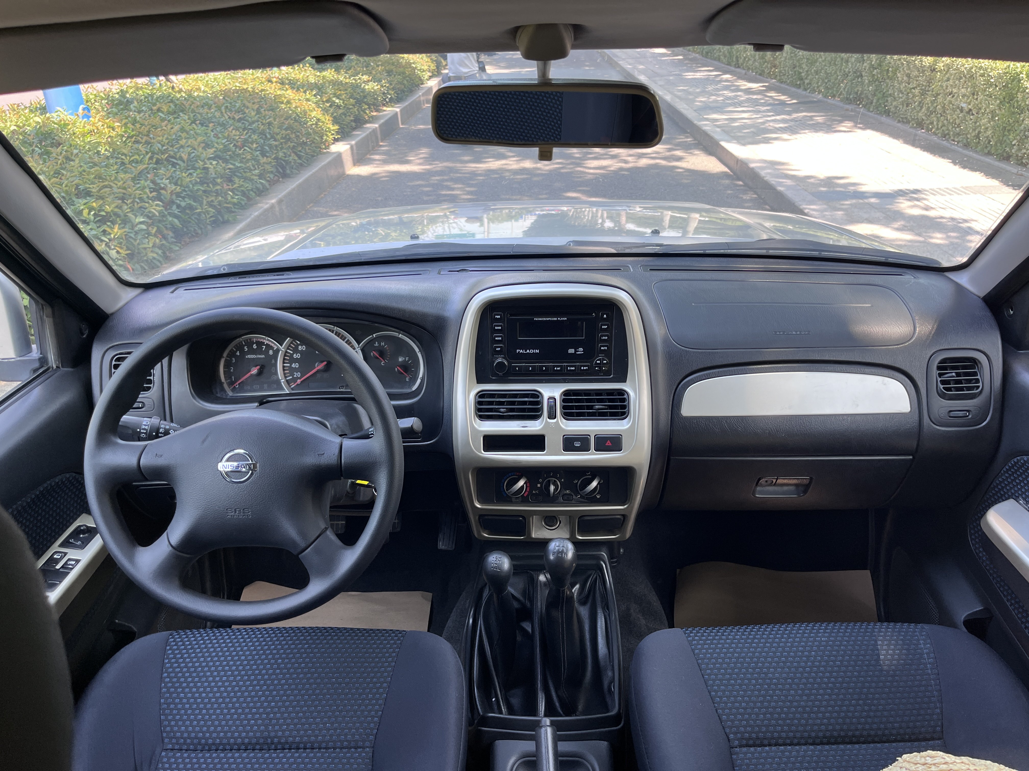 日产 日产帕拉丁 2014 汽车图片 #7