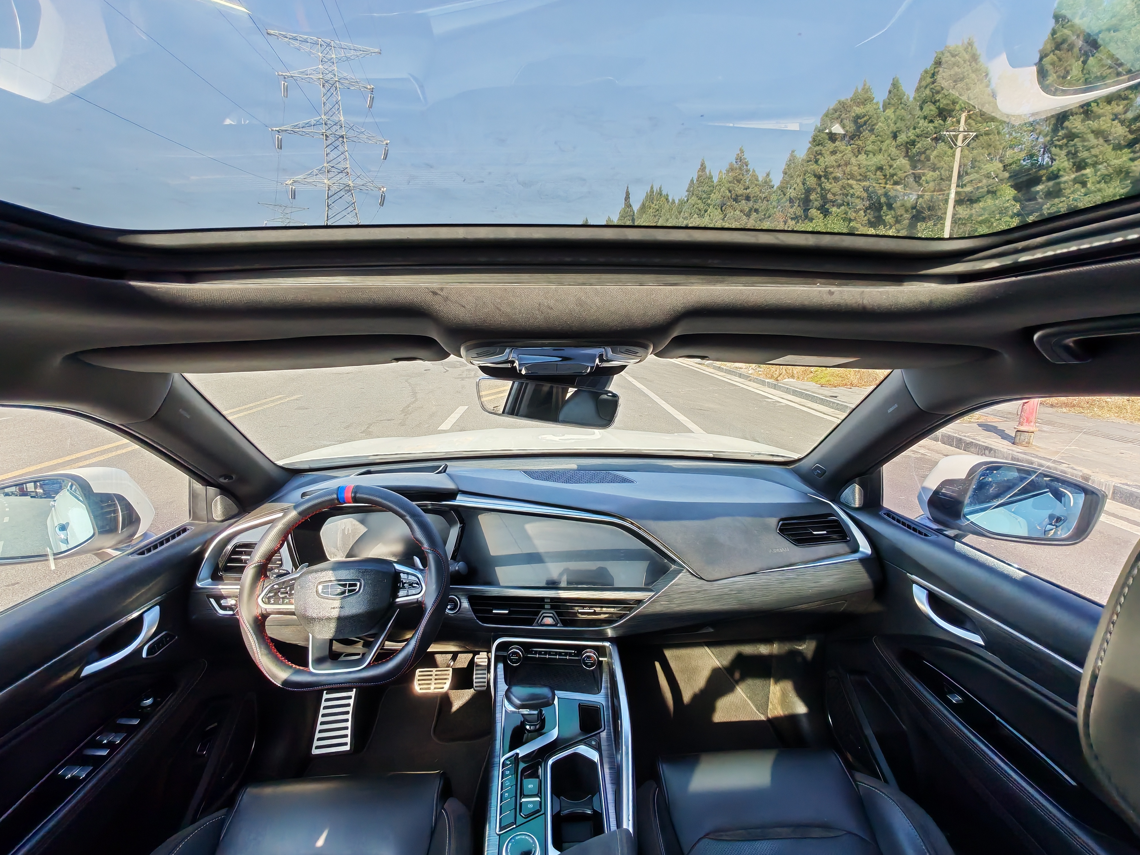 GEELY Tugella 2020 car image #7