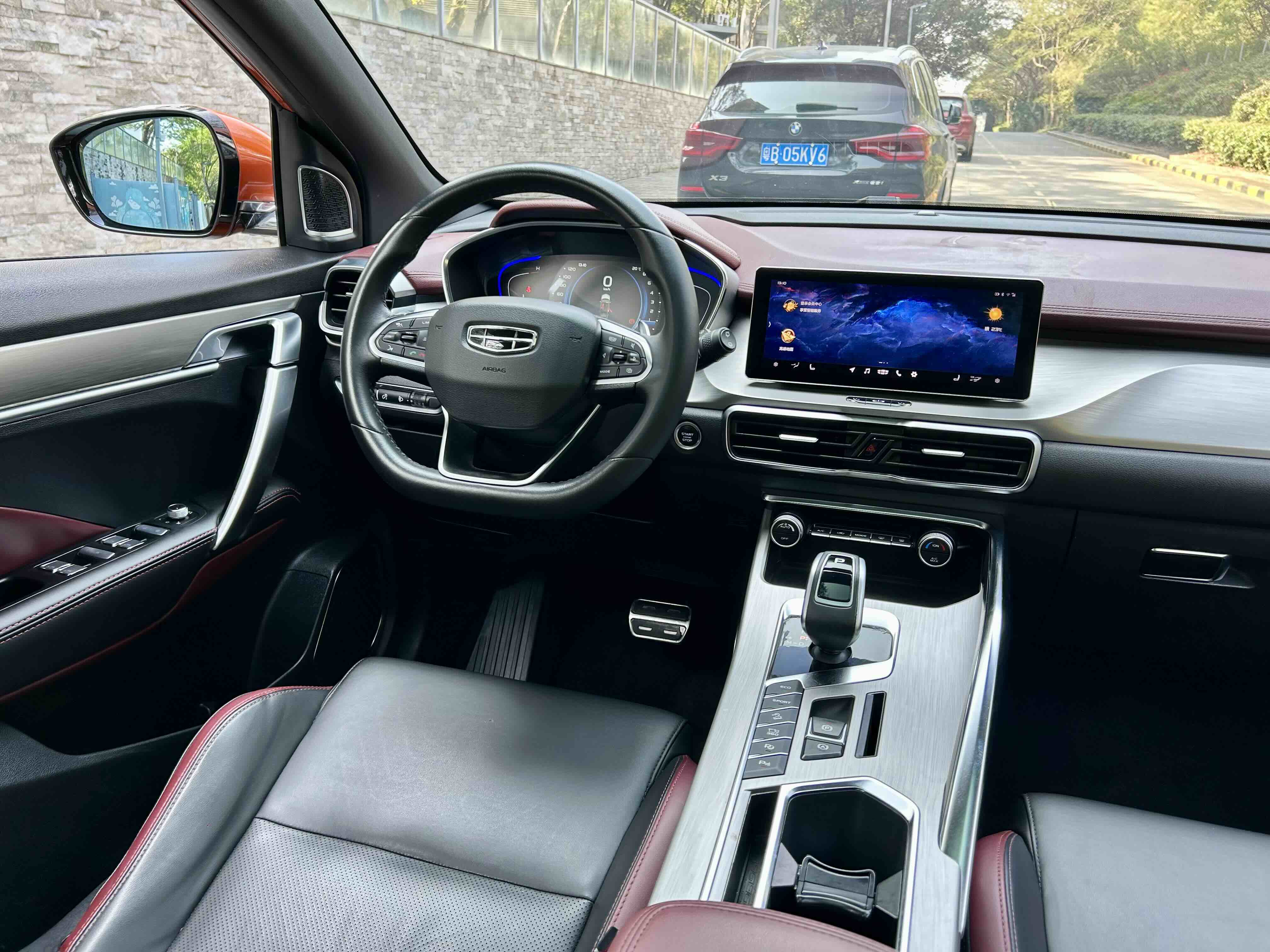 GEELY Coolray 2019 car image #7