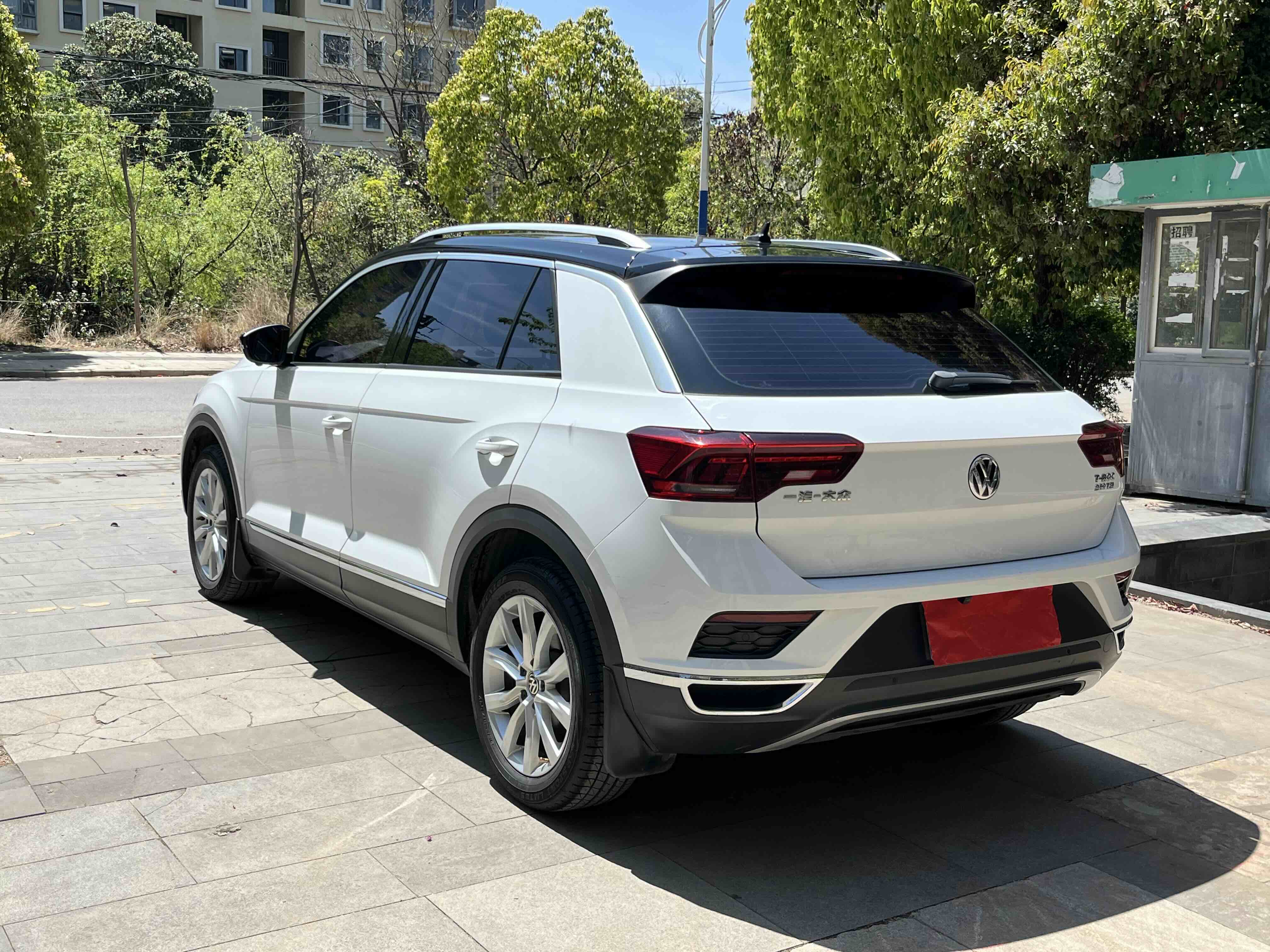 T-Roc 2018 car image #7