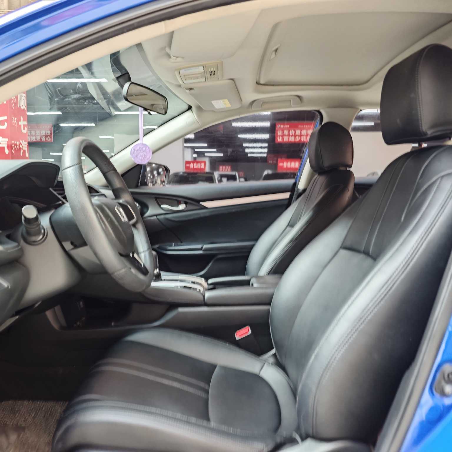 Honda Civic 2018 صورة سيارة #7