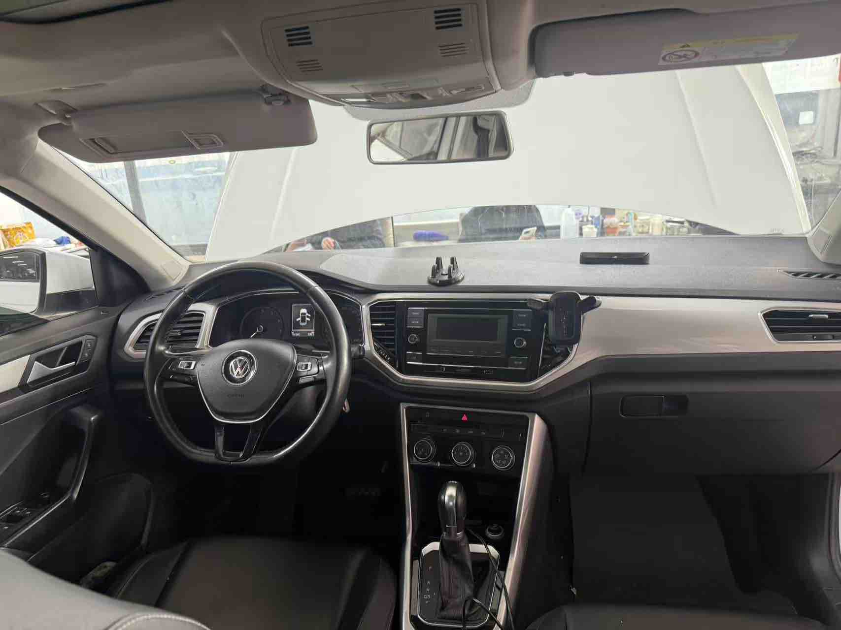 Volkswagen T-Roc 2019 #7 Volkswagen T-Roc 2019 car image #7