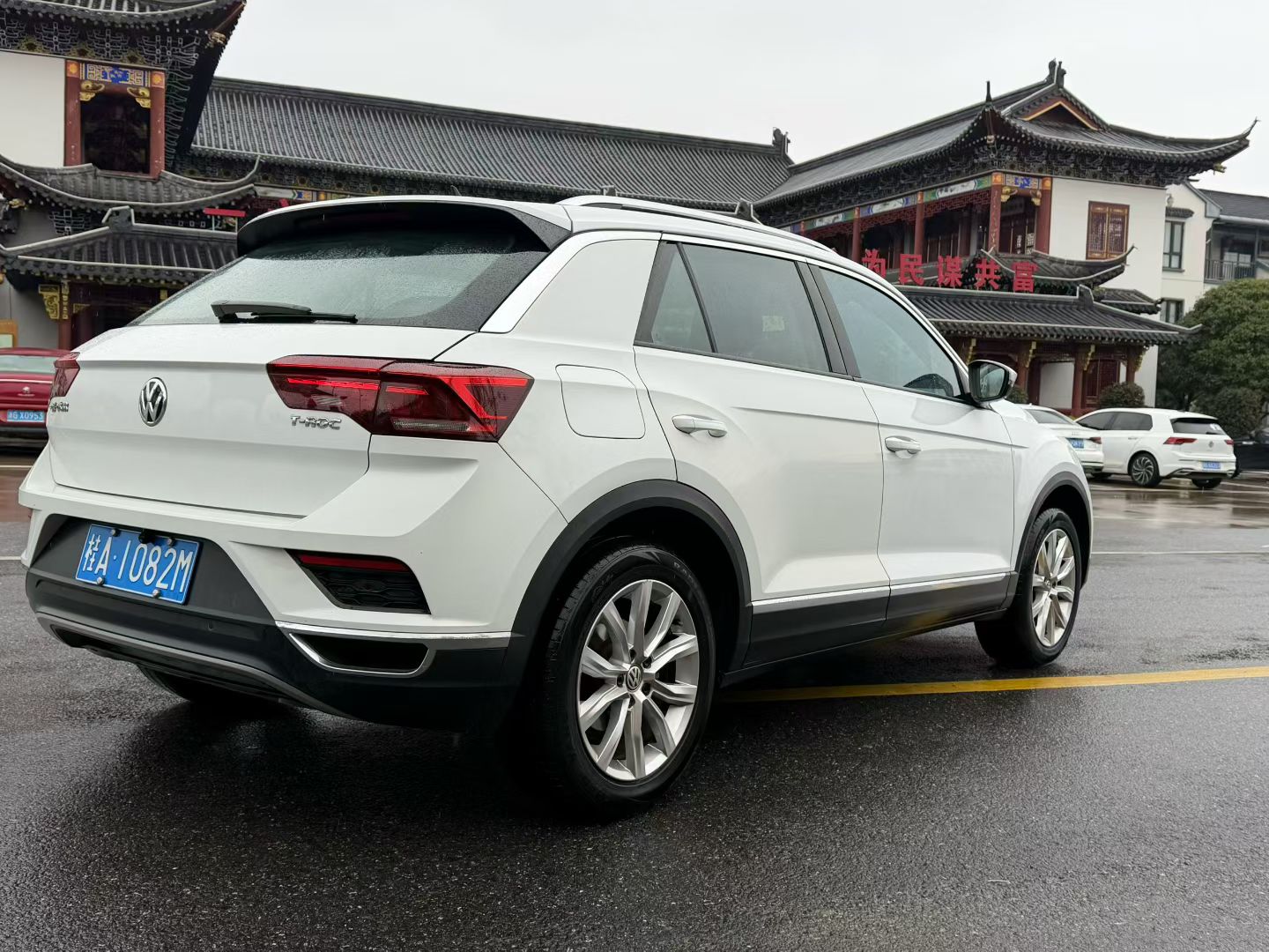 T-Roc 2019 car image #7