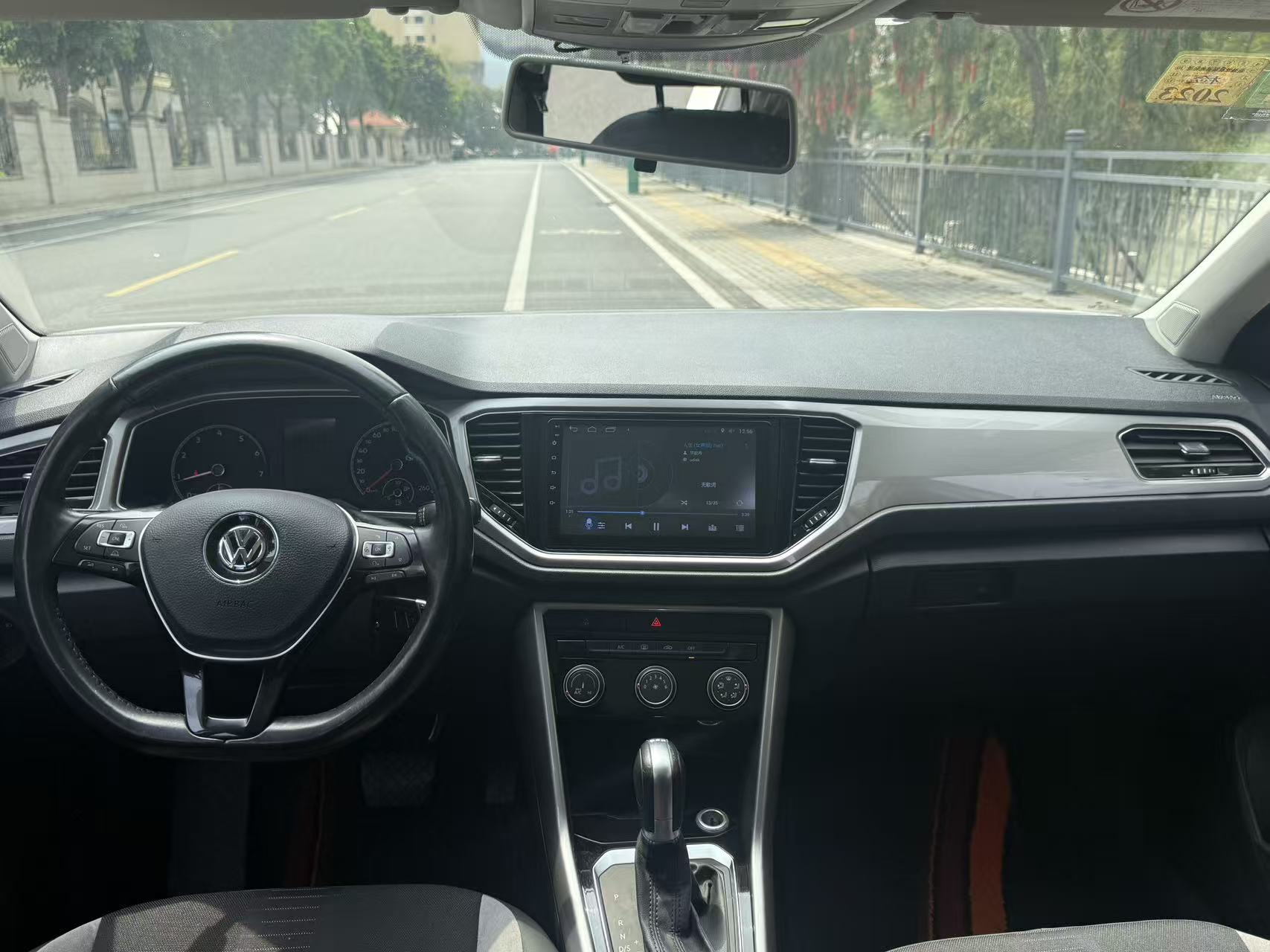 T-Roc 2019 #7 T-Roc 2019 car image #7