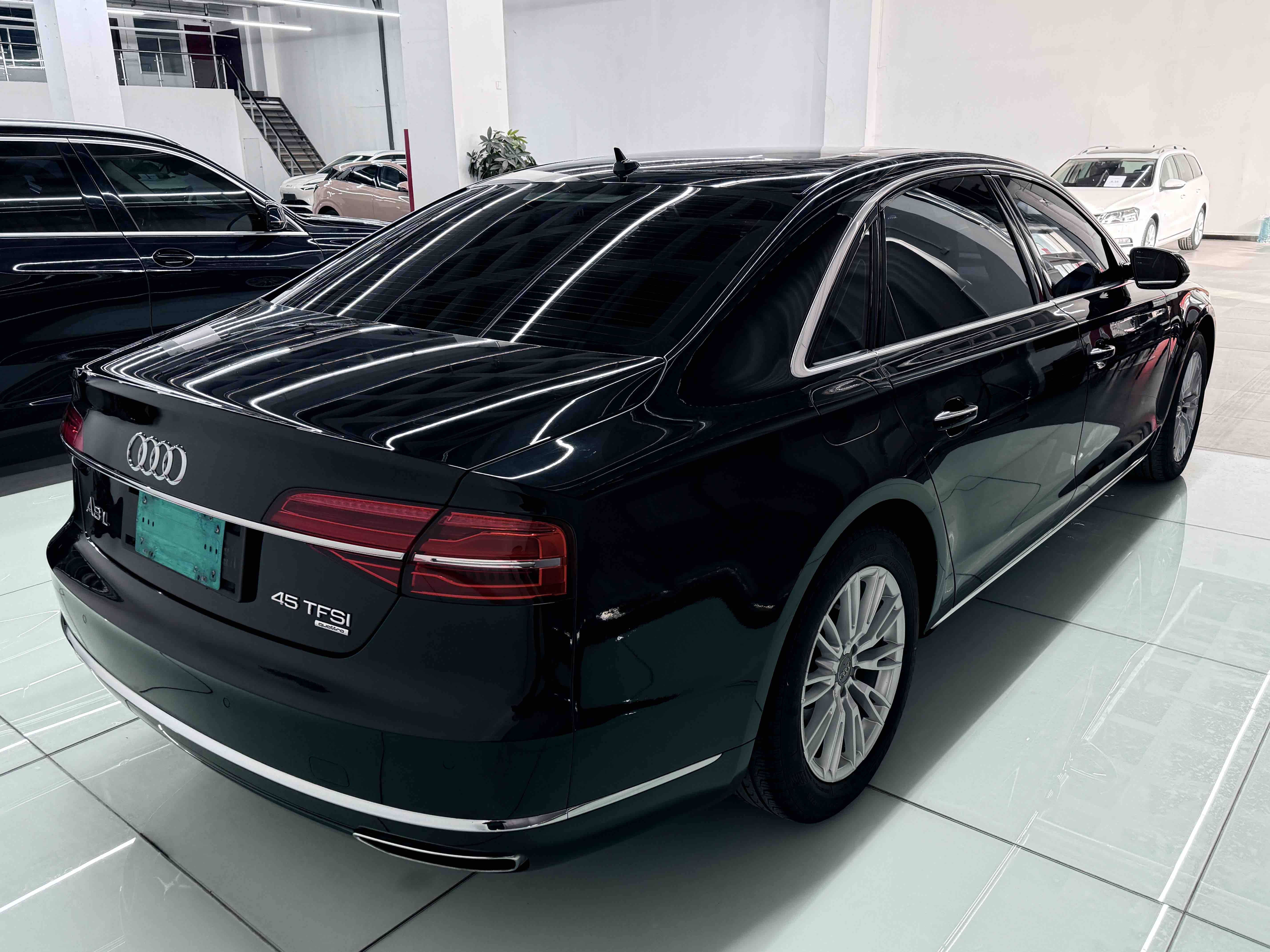 Audi A8 2015 car image #7