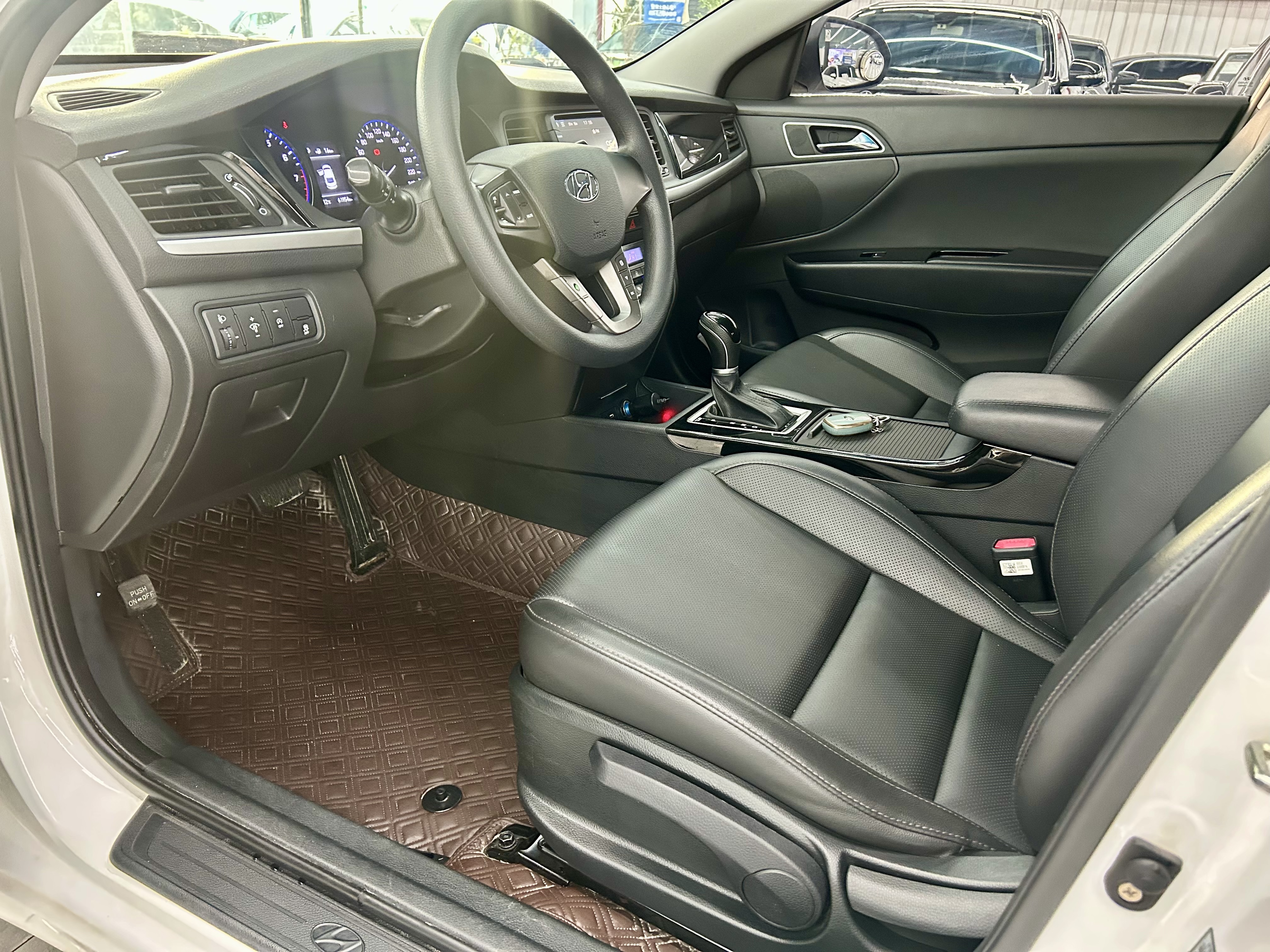 Hyundai Mistra 2020 #7 Hyundai Mistra 2020 car image #7