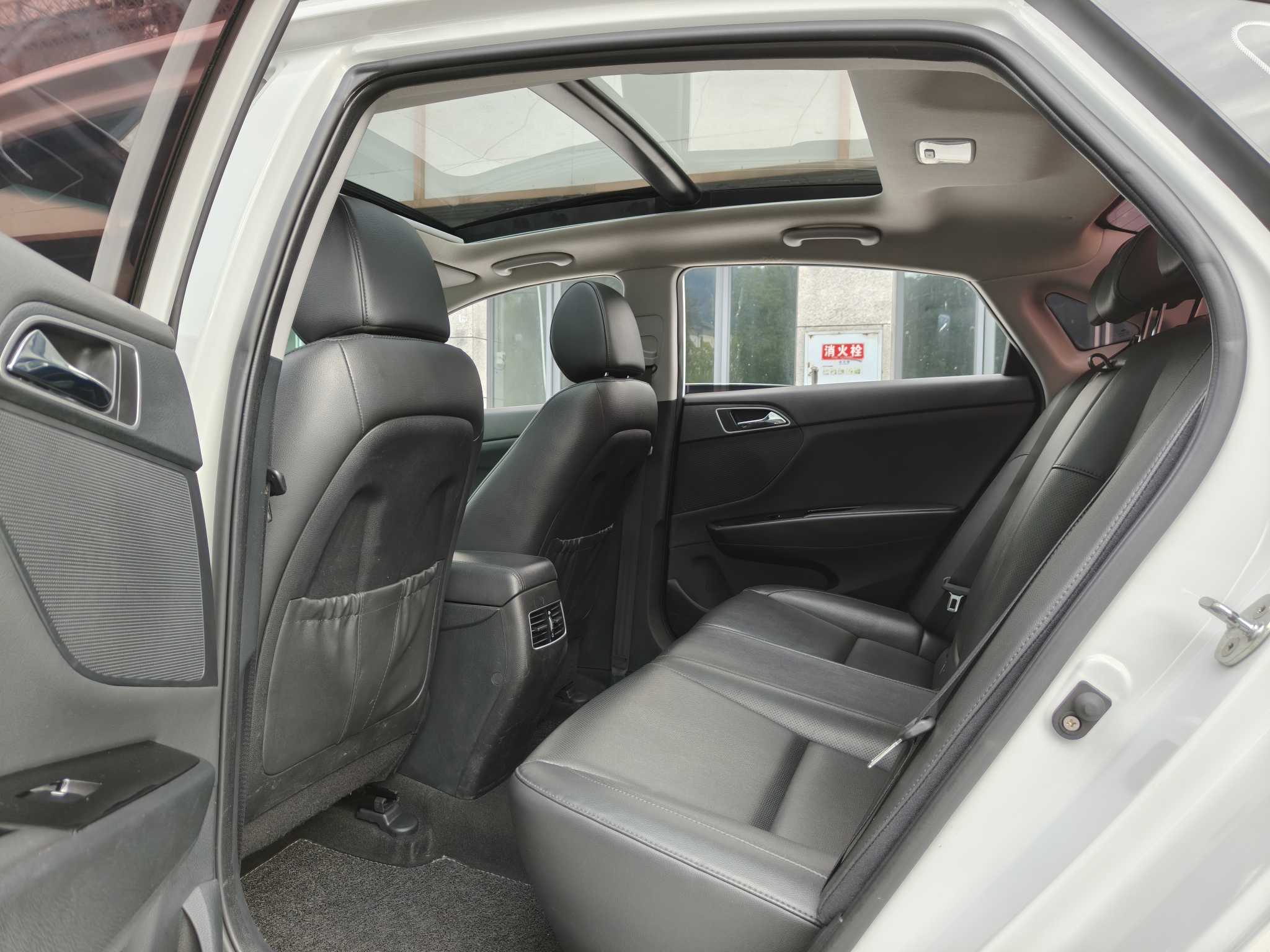 Hyundai Mistra 2020 car image #7