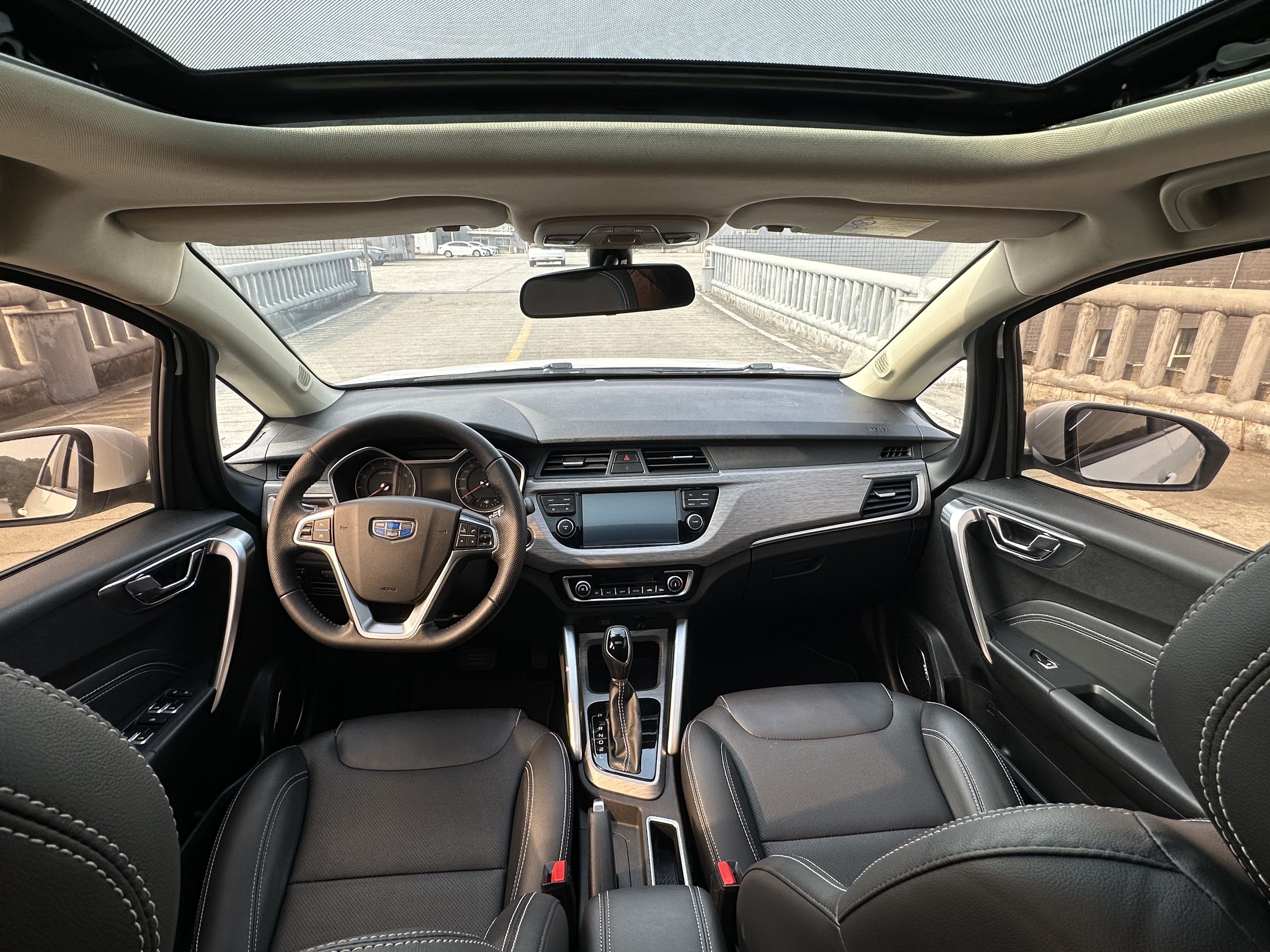 GEELY Vision X3 2019 car image #7
