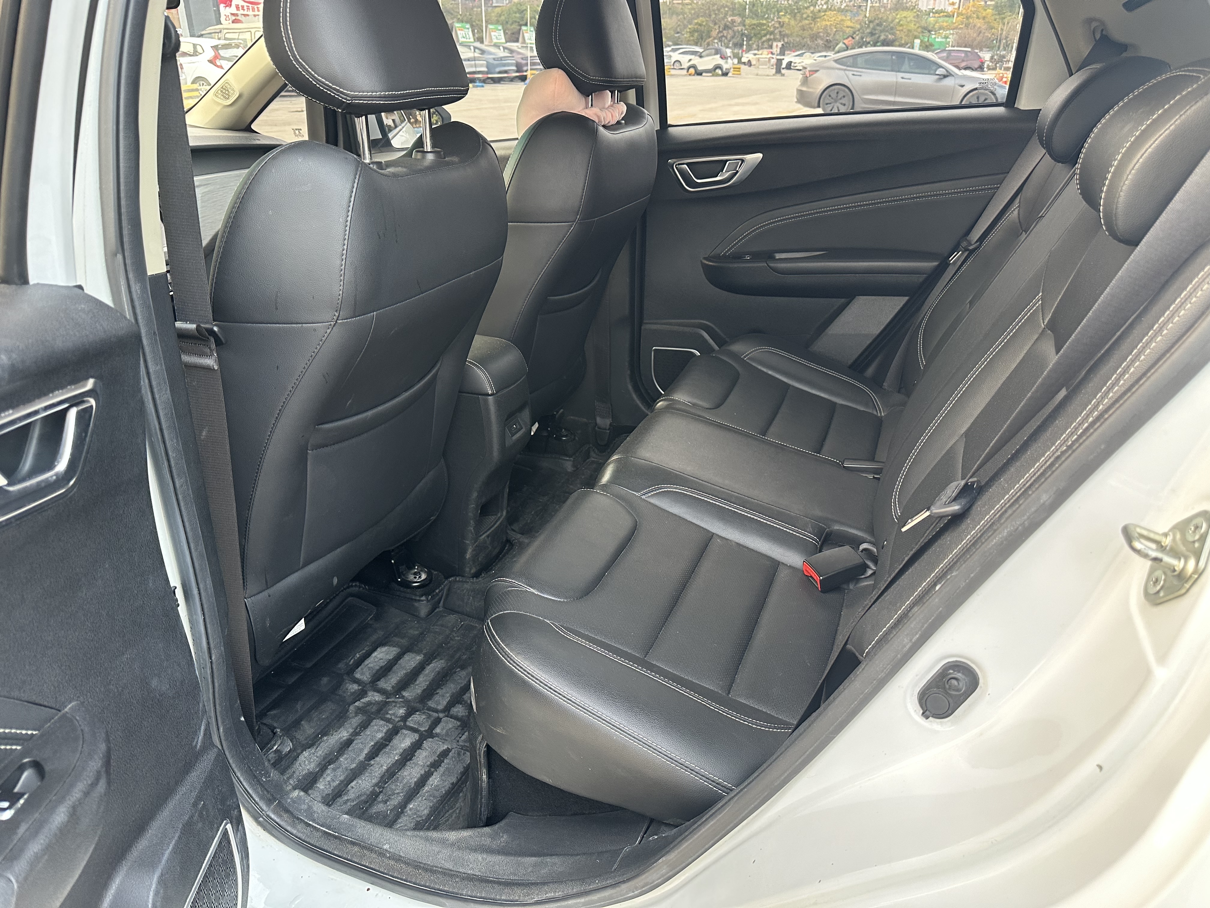 2018 immagine di auto #7