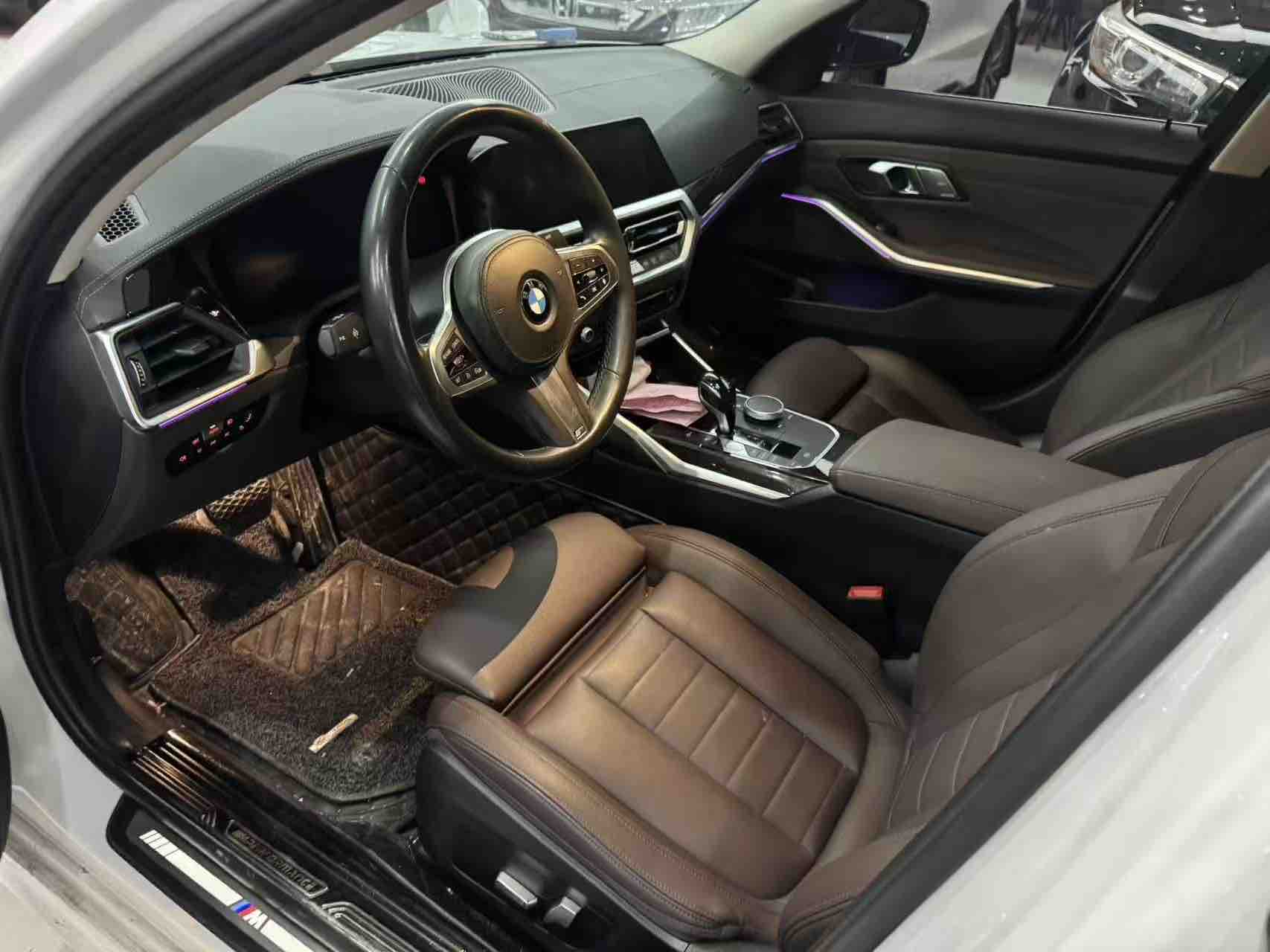 BMW 3 Series 2019 #7 BMW 3 Series 2019 car image #7