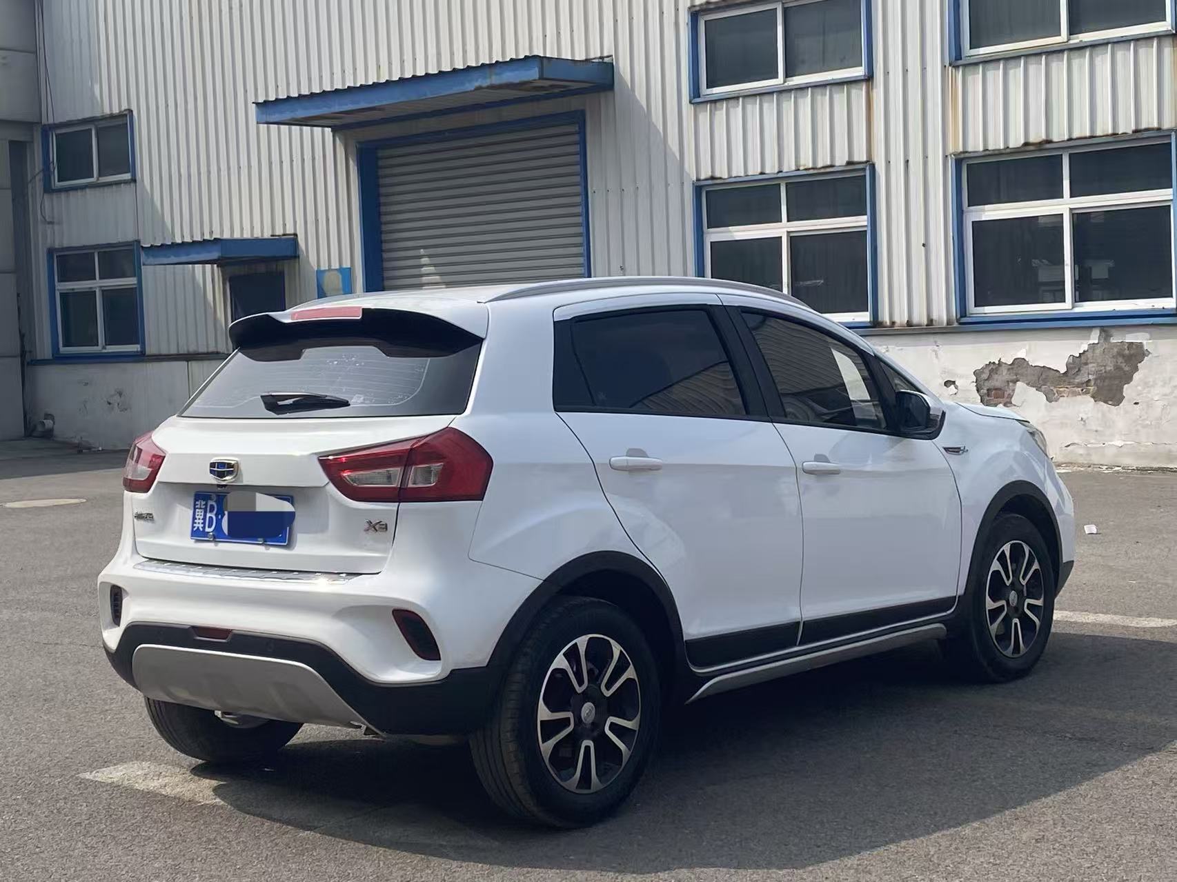 Vision X3 2019 car image #7