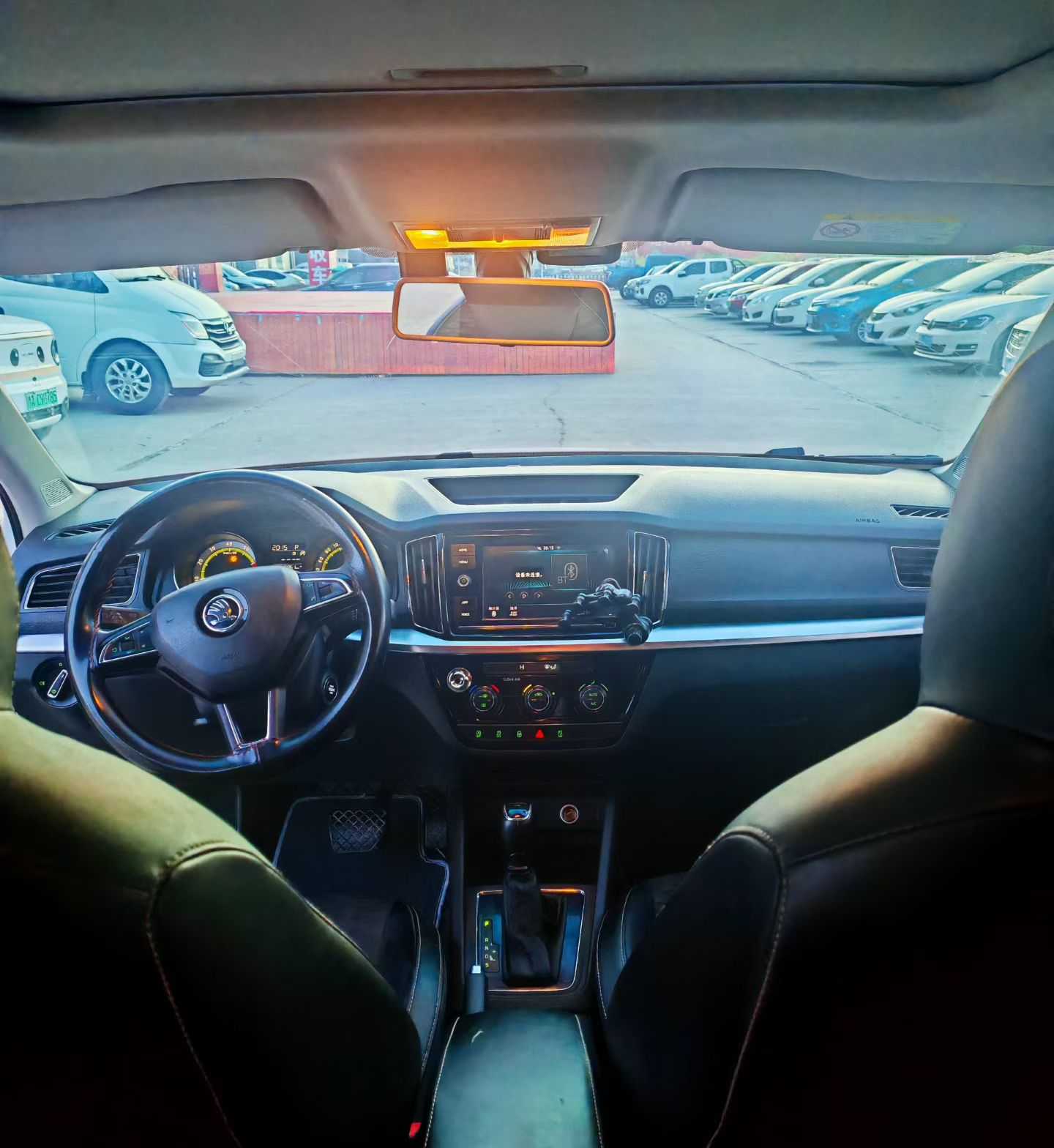 Skoda Kamiq 2019 car image #7