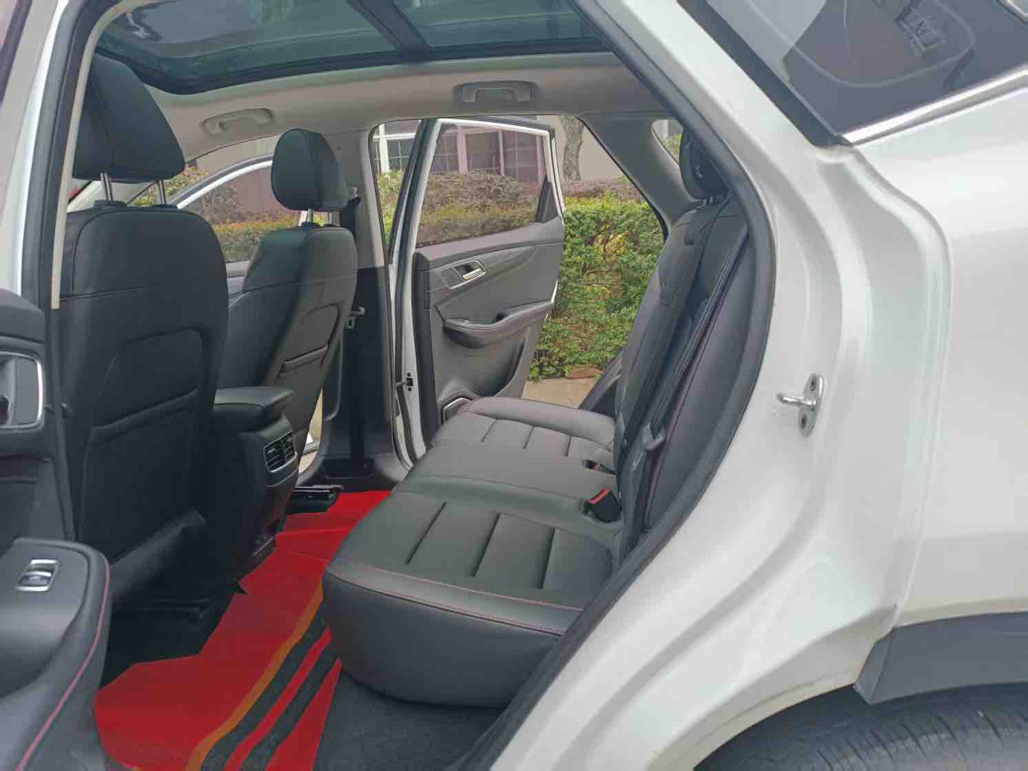 MG HS 2019 car image #7