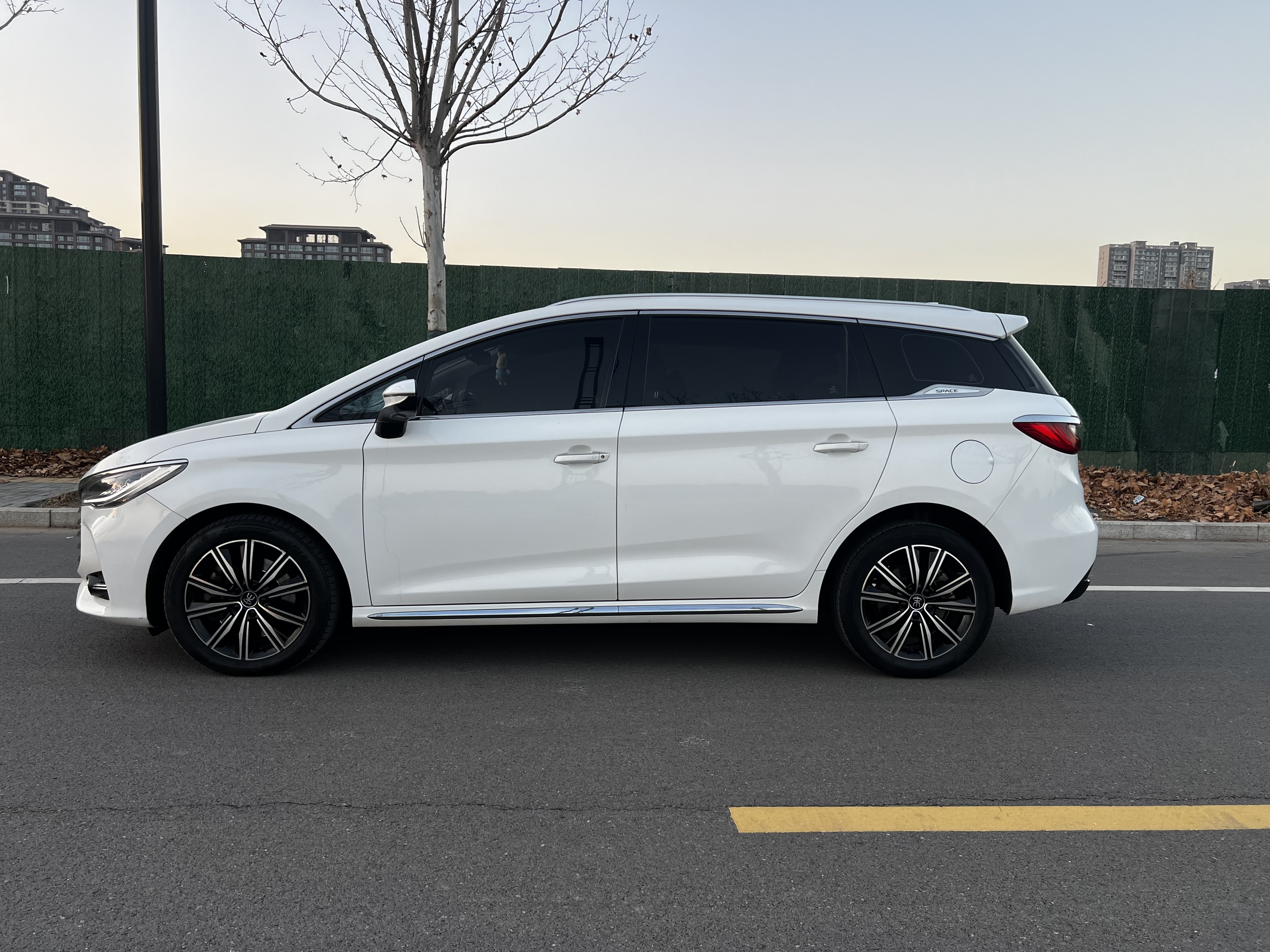 BYD Song MAX New Energy 2019 car image #7