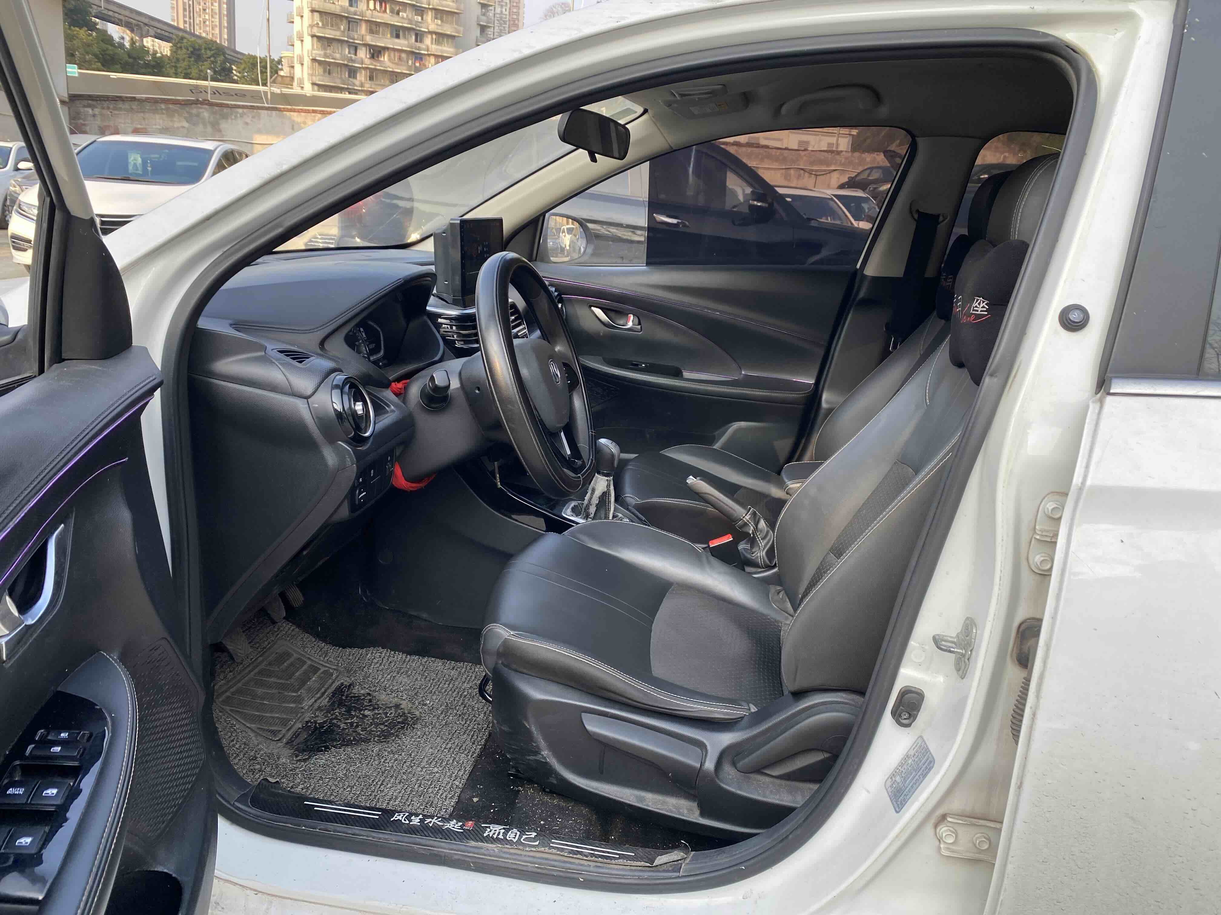 Changan Alsvin 2019 #7 Changan Alsvin 2019 car image #7