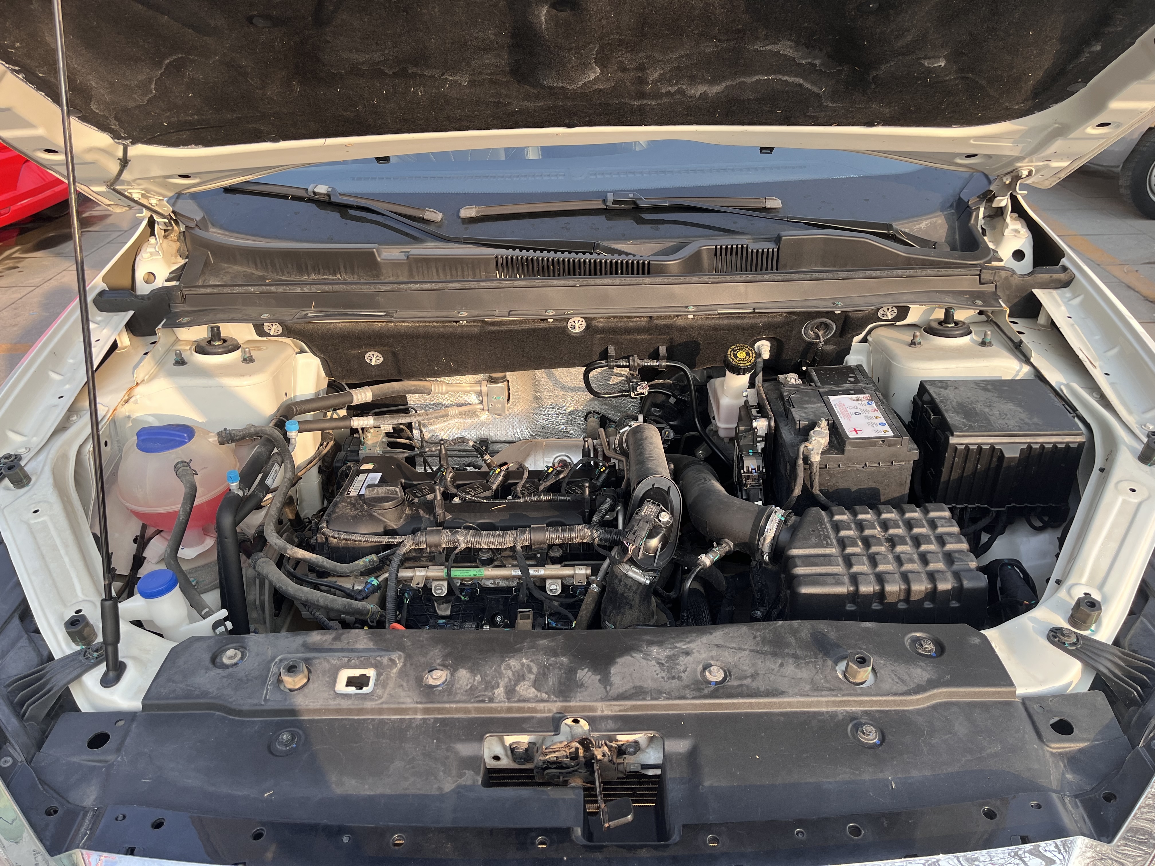 X70 2020 car image #7