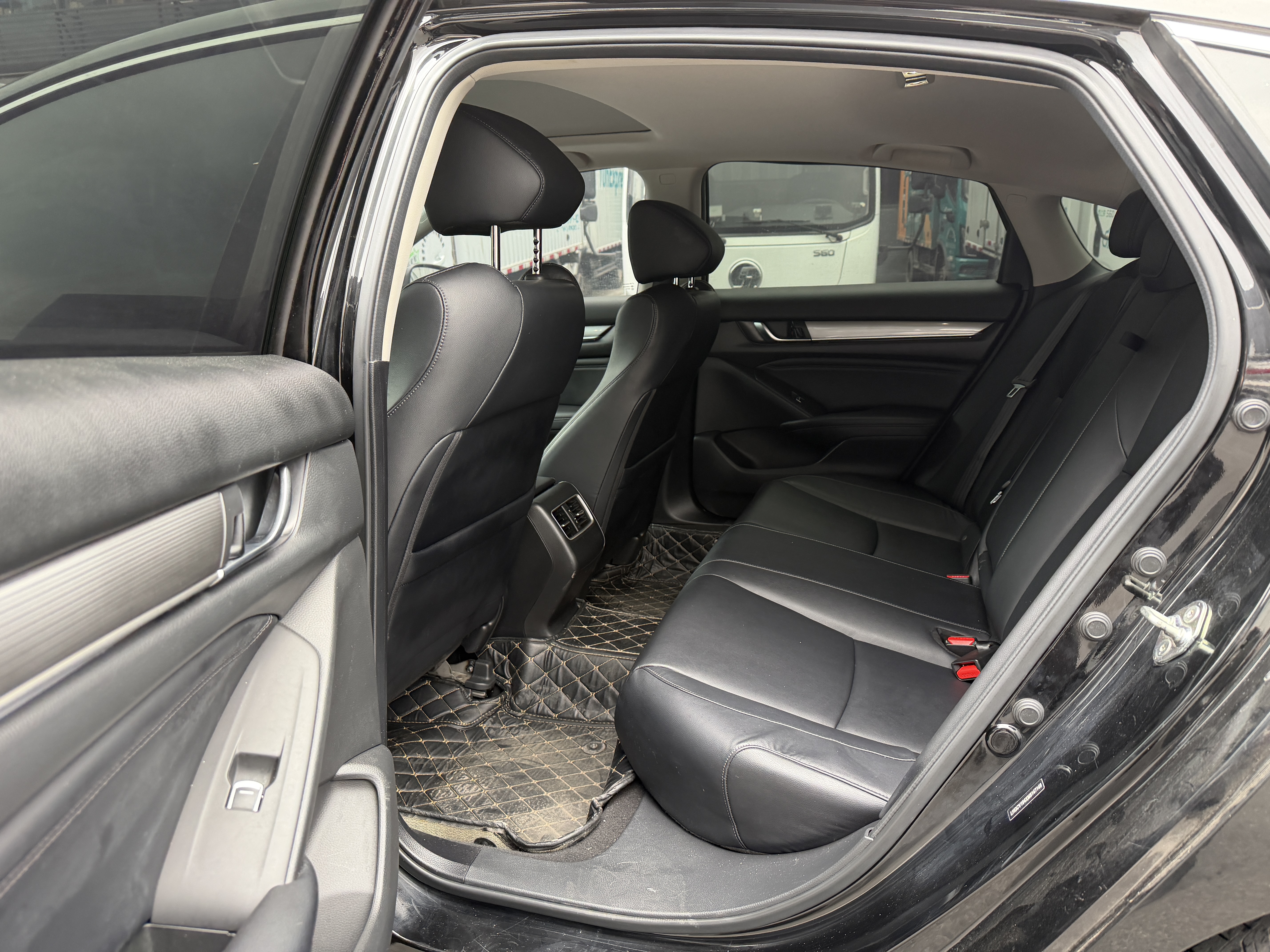 Honda Accord 2021 صورة سيارة #7