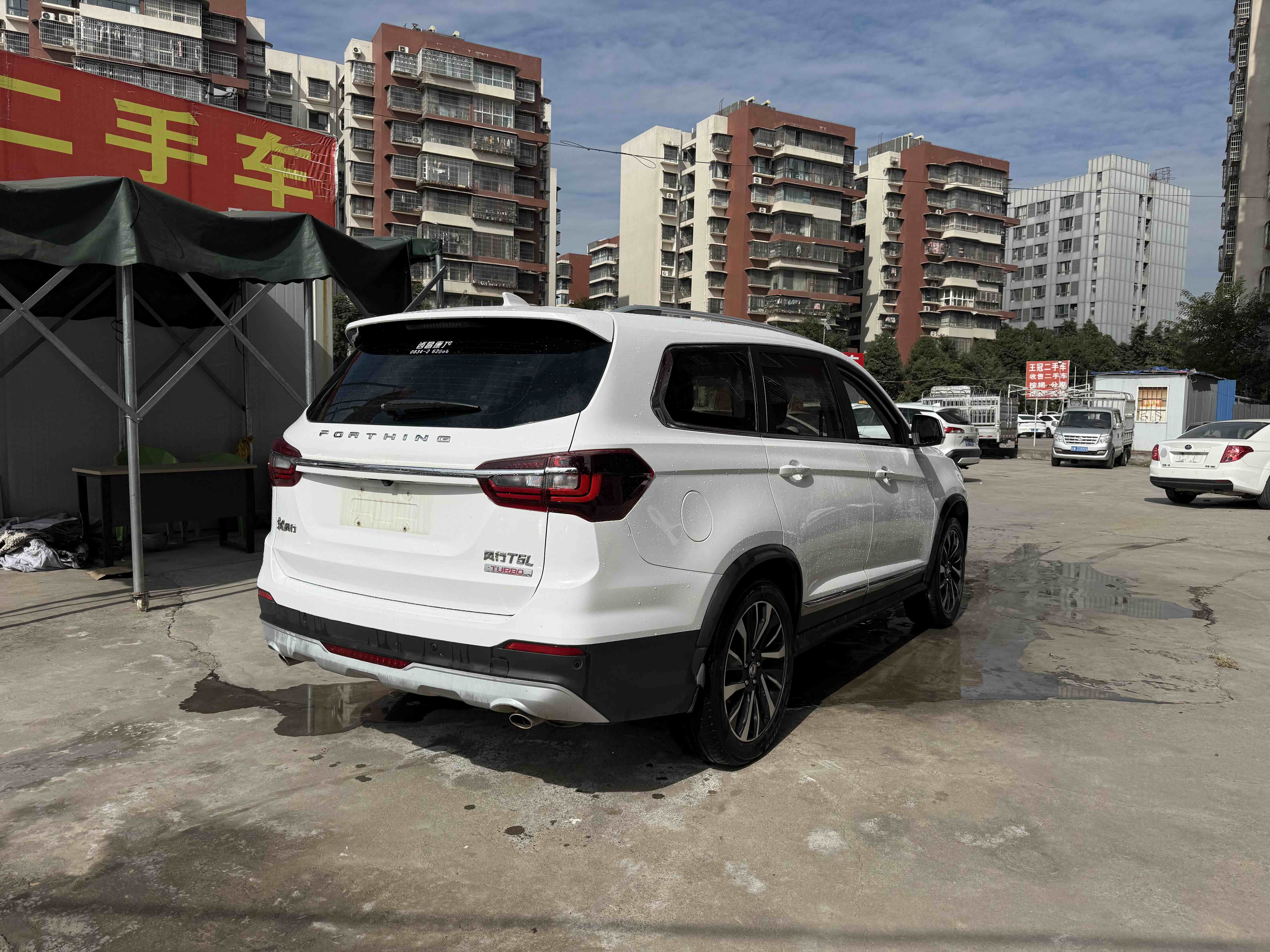 Forthing T5 L 2019 car image #7