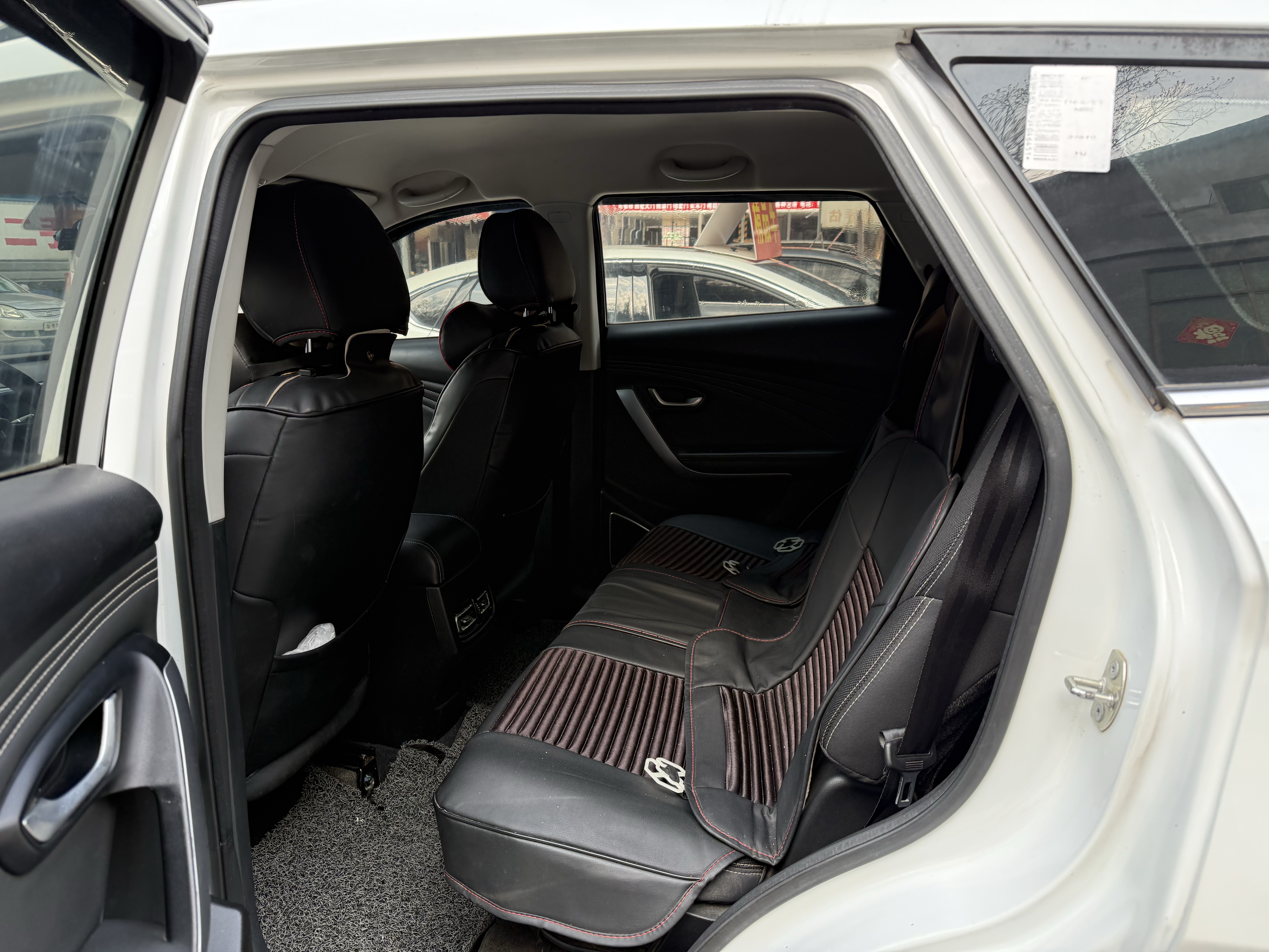 X70 2018 #7 X70 2018 car image #7
