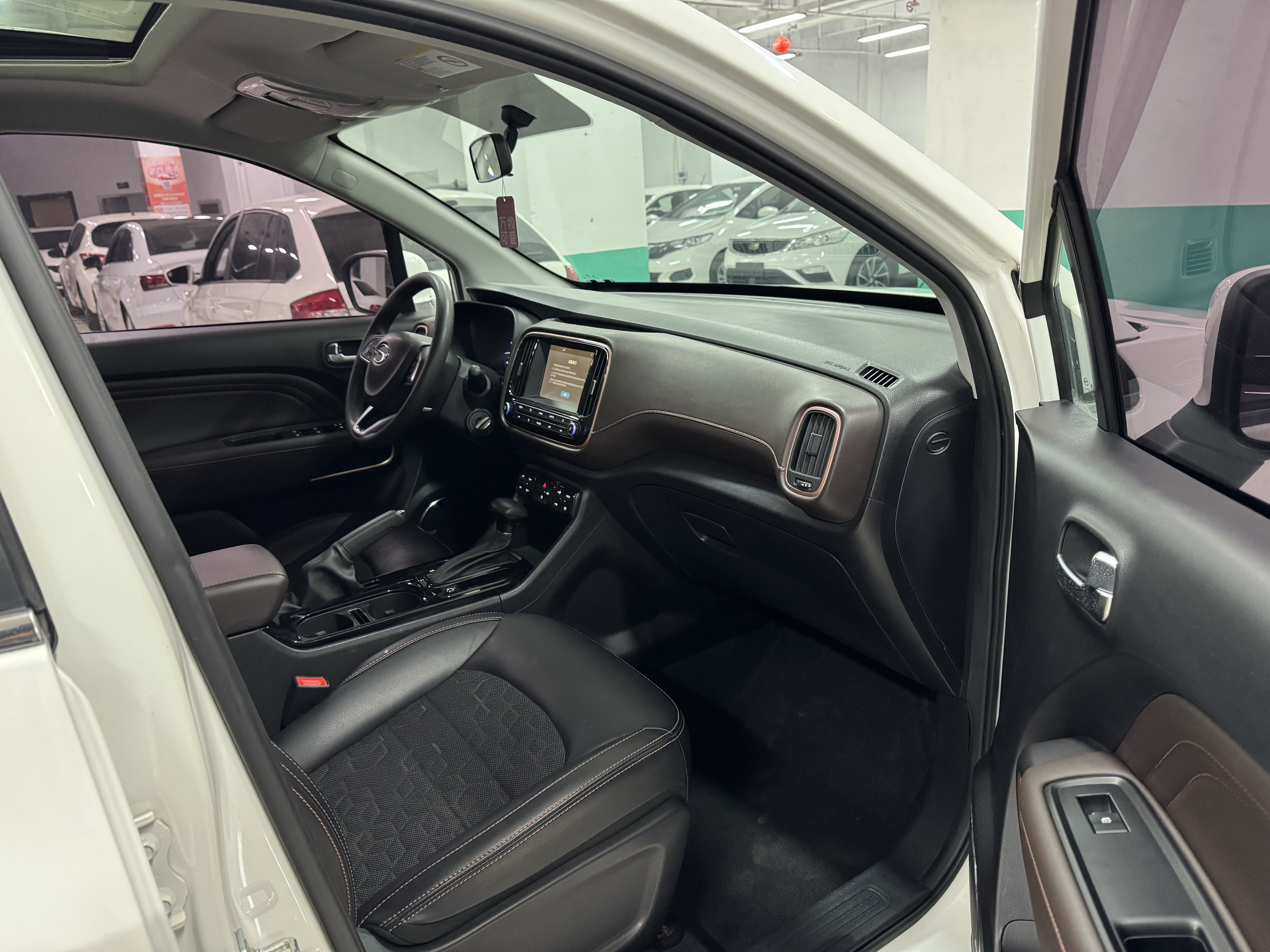GAC Trumpchi GS3 2018 #7 GAC Trumpchi GS3 2018 car image #7