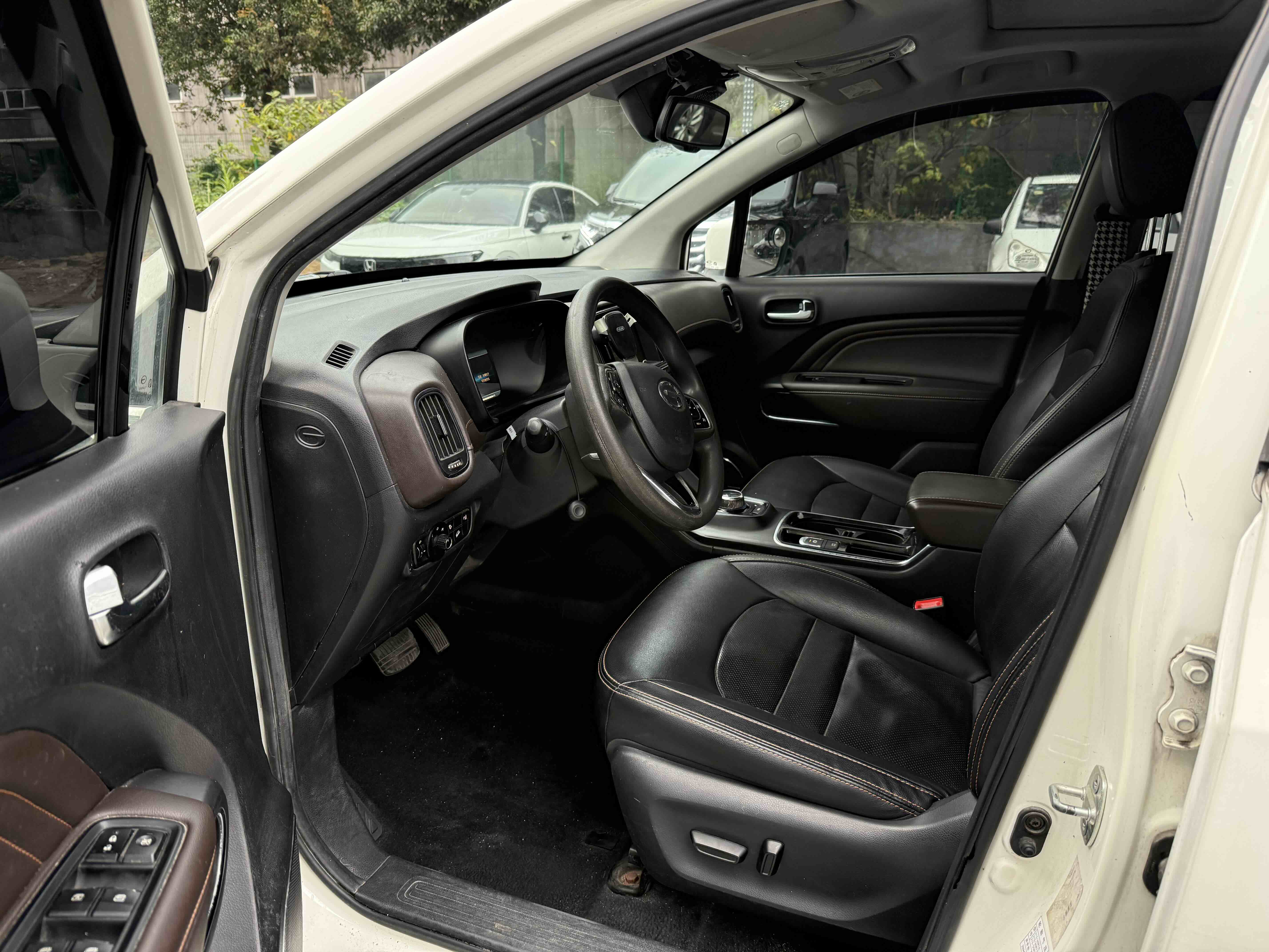 GAC Qizhi EV 2021 صورة سيارة #7