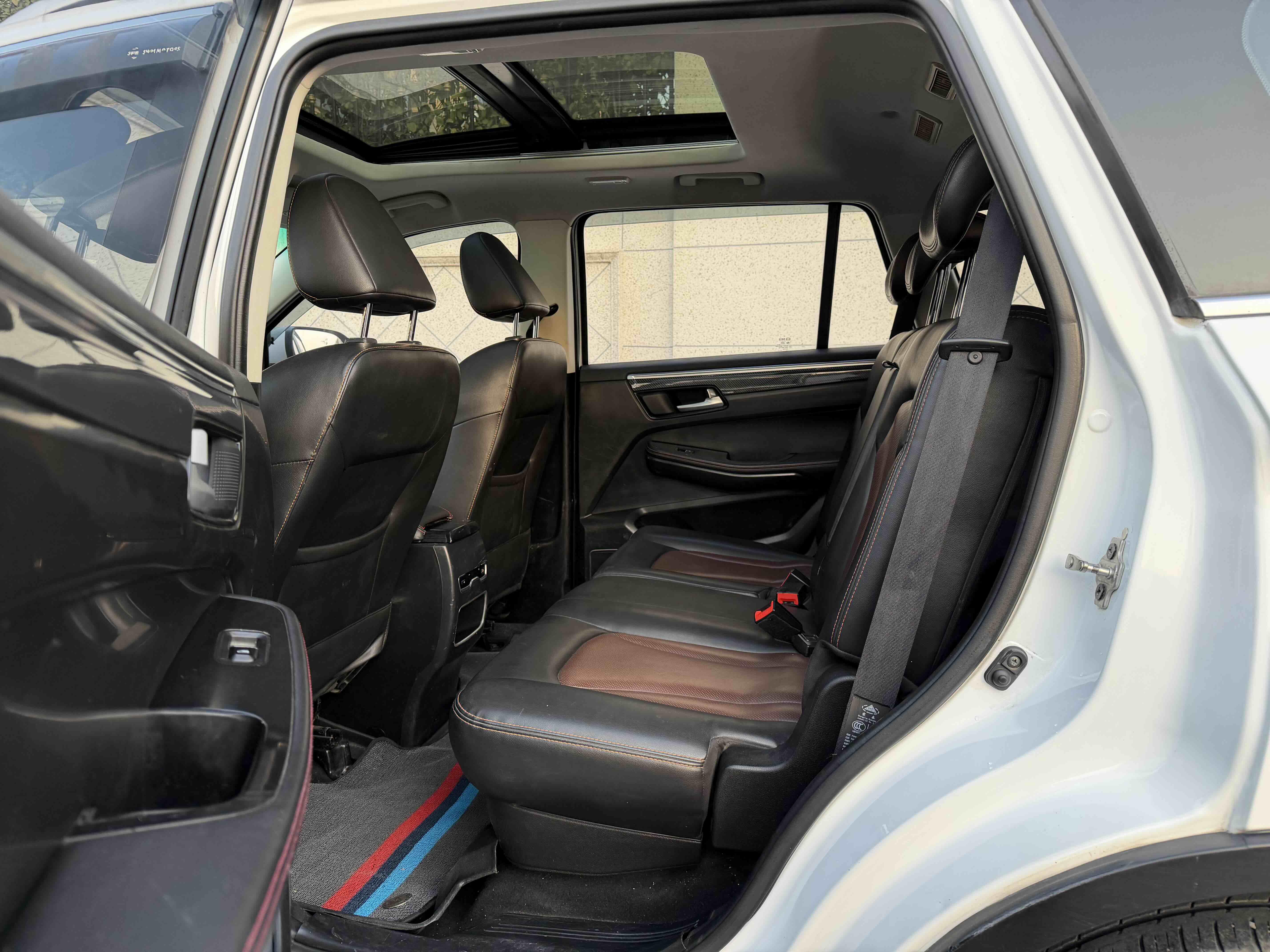 SWM斯威汽车 SWM斯威G05 2020 汽车图片 #7