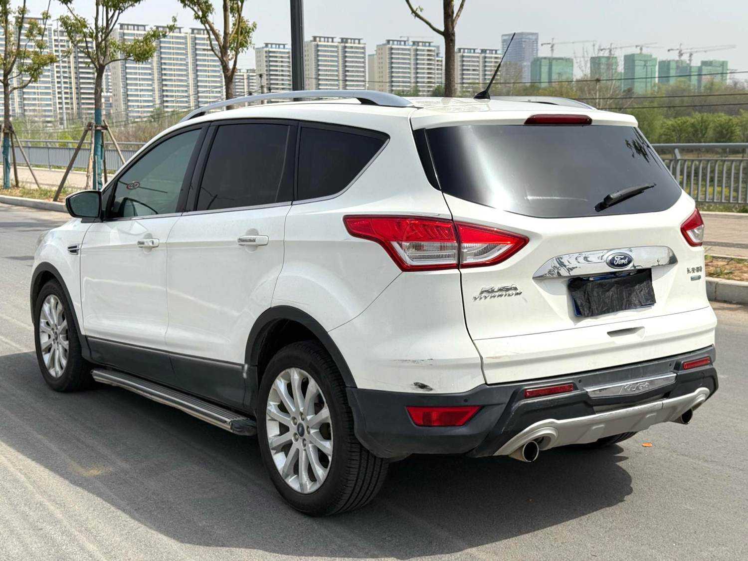 Ford Kuga 2015 car image #7