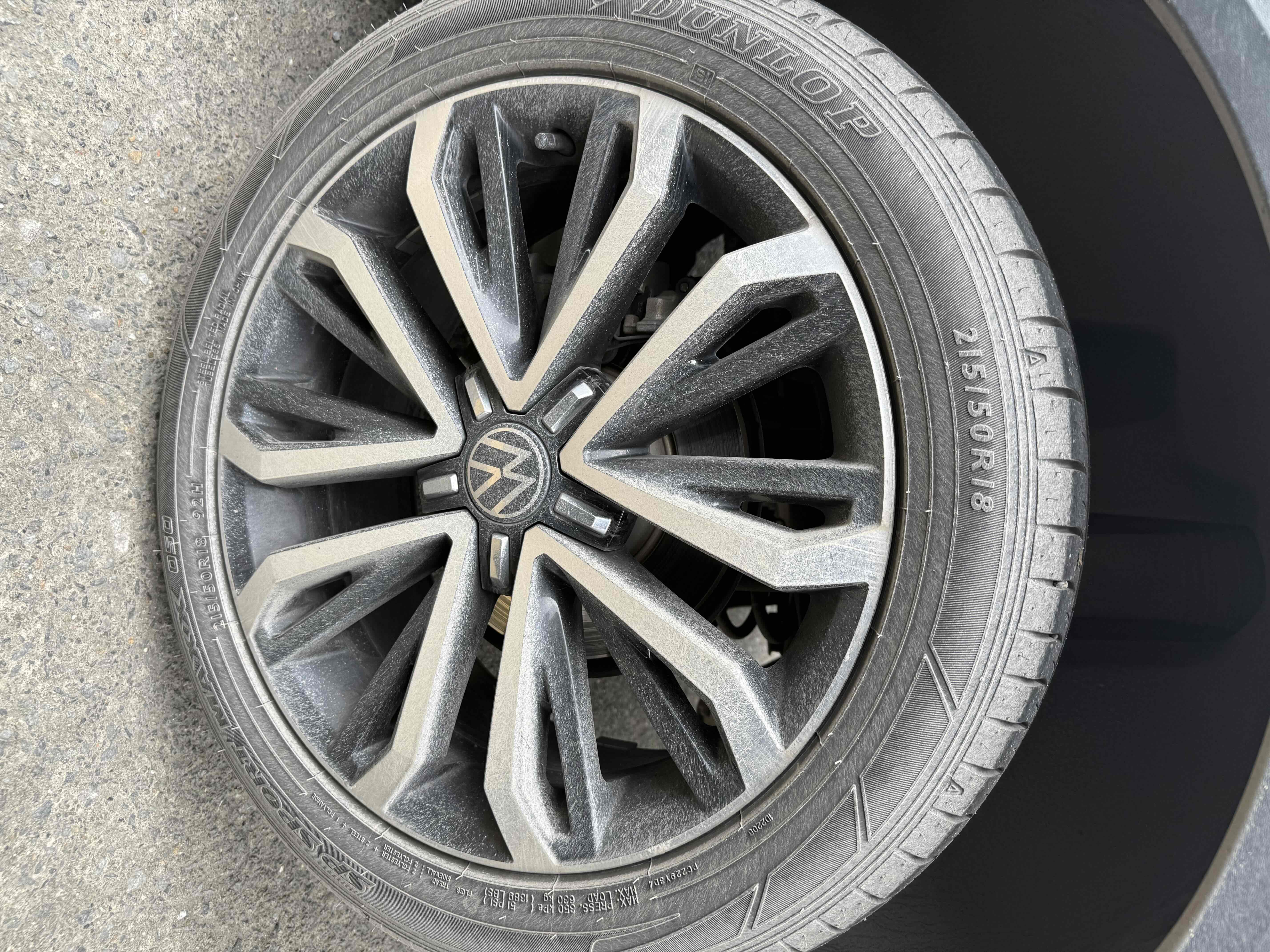 Volkswagen T-Roc 2021 car image #7