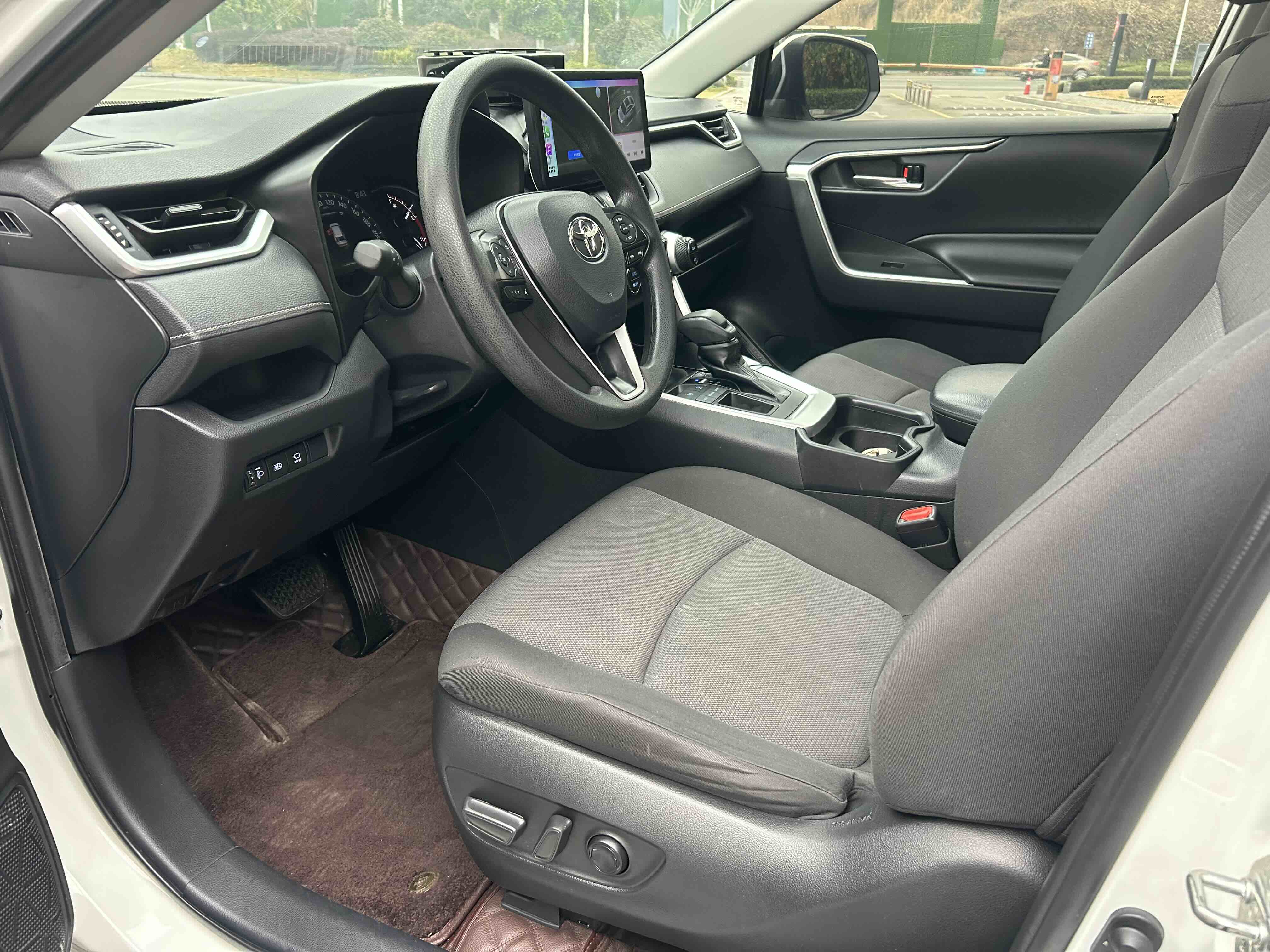 Toyota RAV4 2020 #7 Toyota RAV4 2020 car image #7