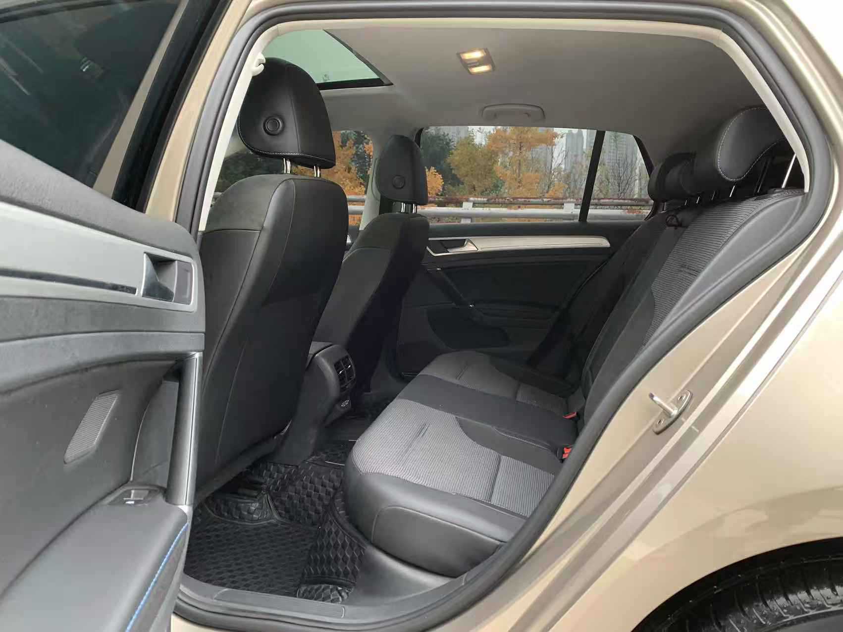 Volkswagen Golf Pure Electric 2020 imagen de coche #7