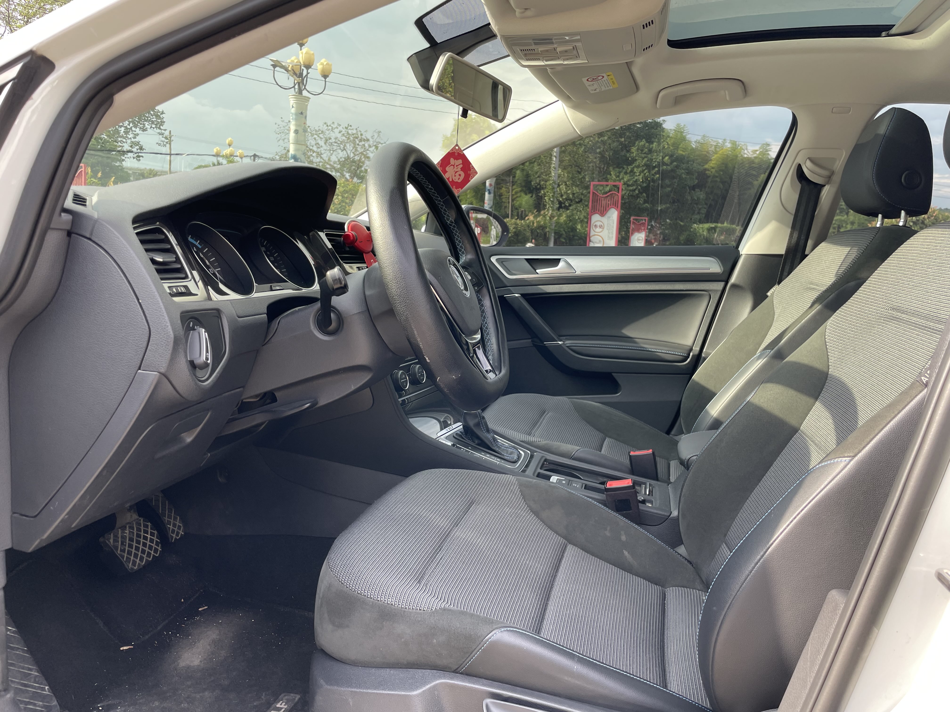 Volkswagen Golf Pure Electric 2020 imagen de coche #7