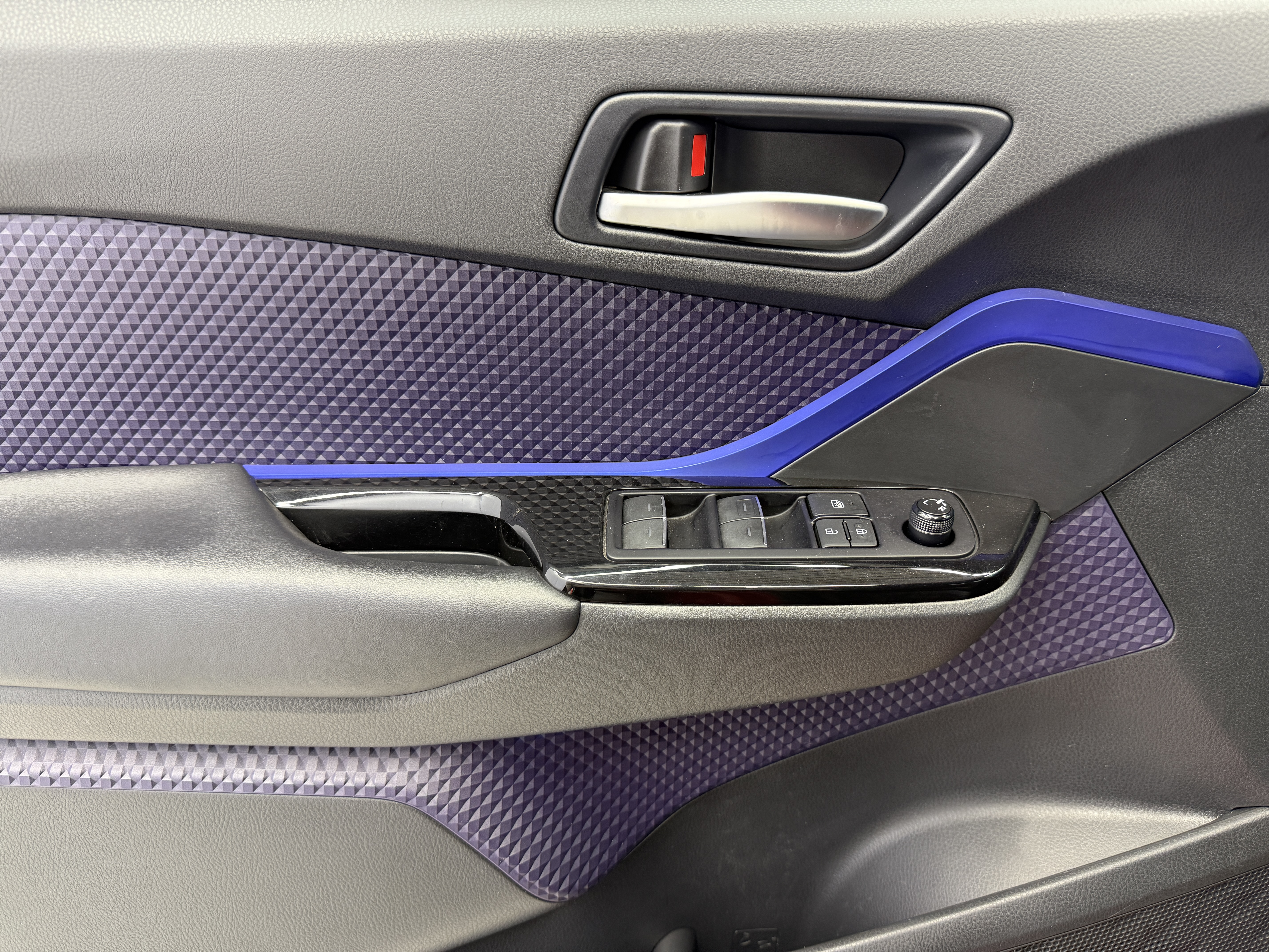 Toyota 2021 car image #7