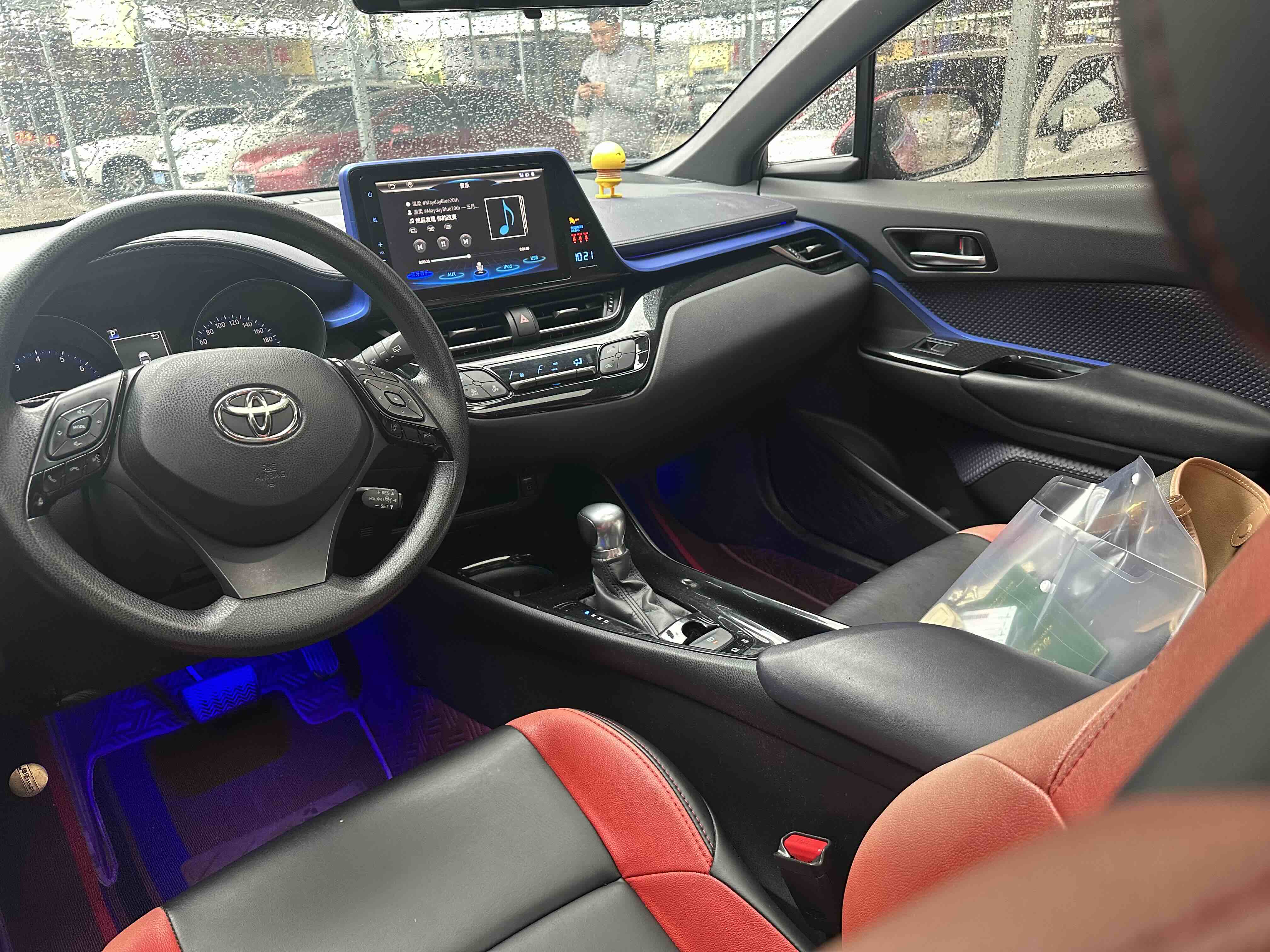 Toyota C-HR 2019 #7 Toyota C-HR 2019 car image #7